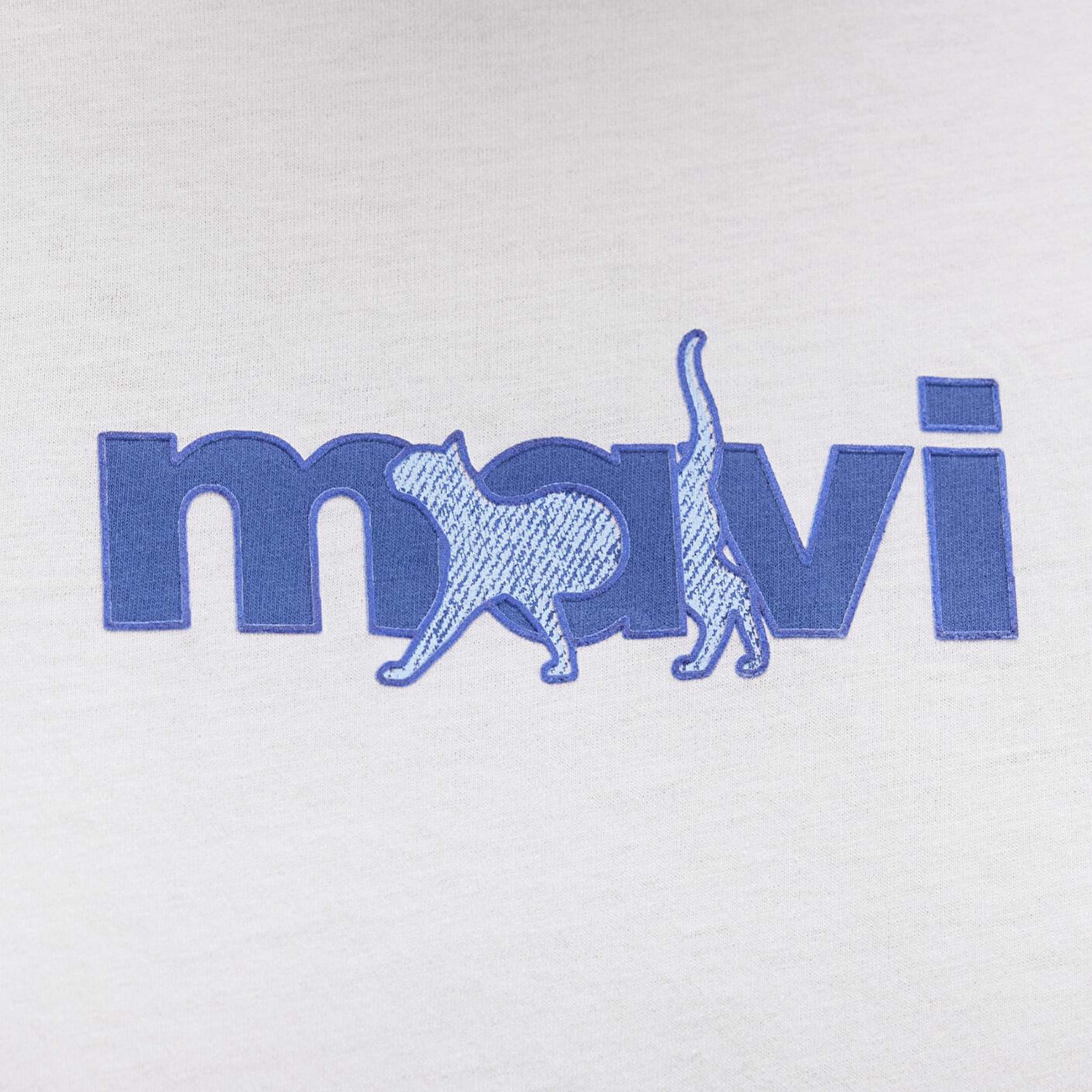 Mavi Mavi Kedi Baskılı Beyaz Tişört Semi Slim Fit / Yarı Dar Kesim 1613287-620