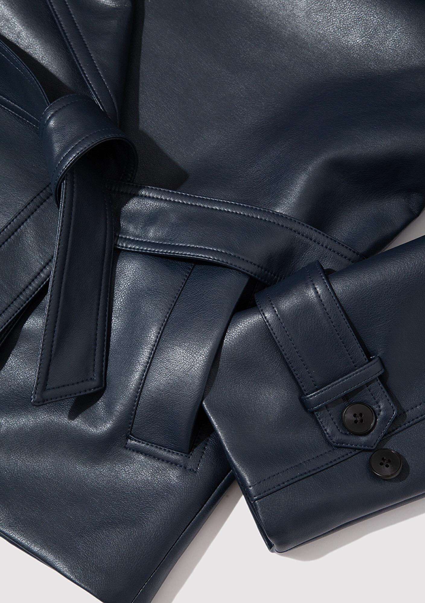 Mavi Lacivert Suni Kürk Detaylı Suni Deri Ceket Loose Fit / Bol Rahat Kesim 1110717-87822