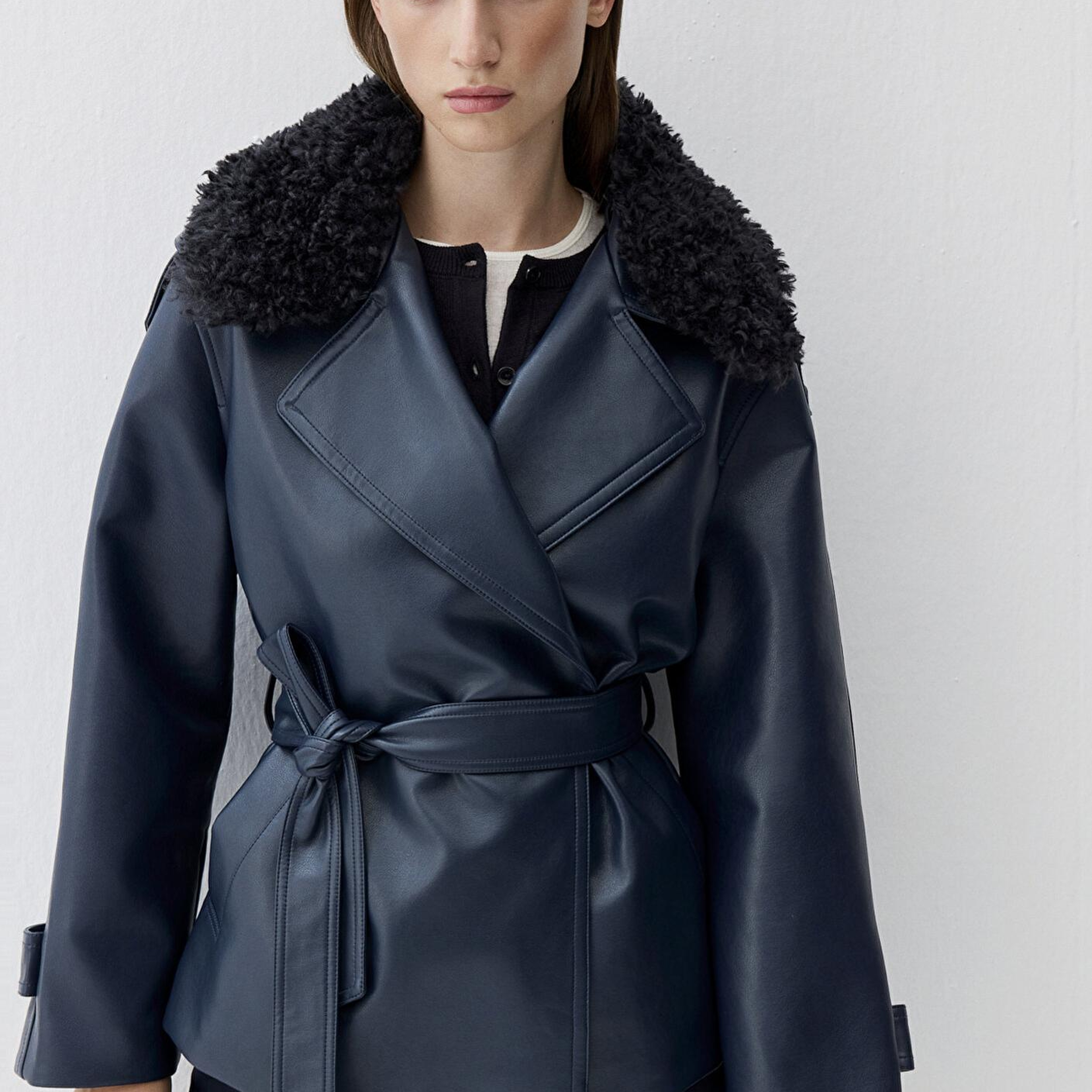 Mavi Lacivert Suni Kürk Detaylı Suni Deri Ceket Loose Fit / Bol Rahat Kesim 1110717-87822