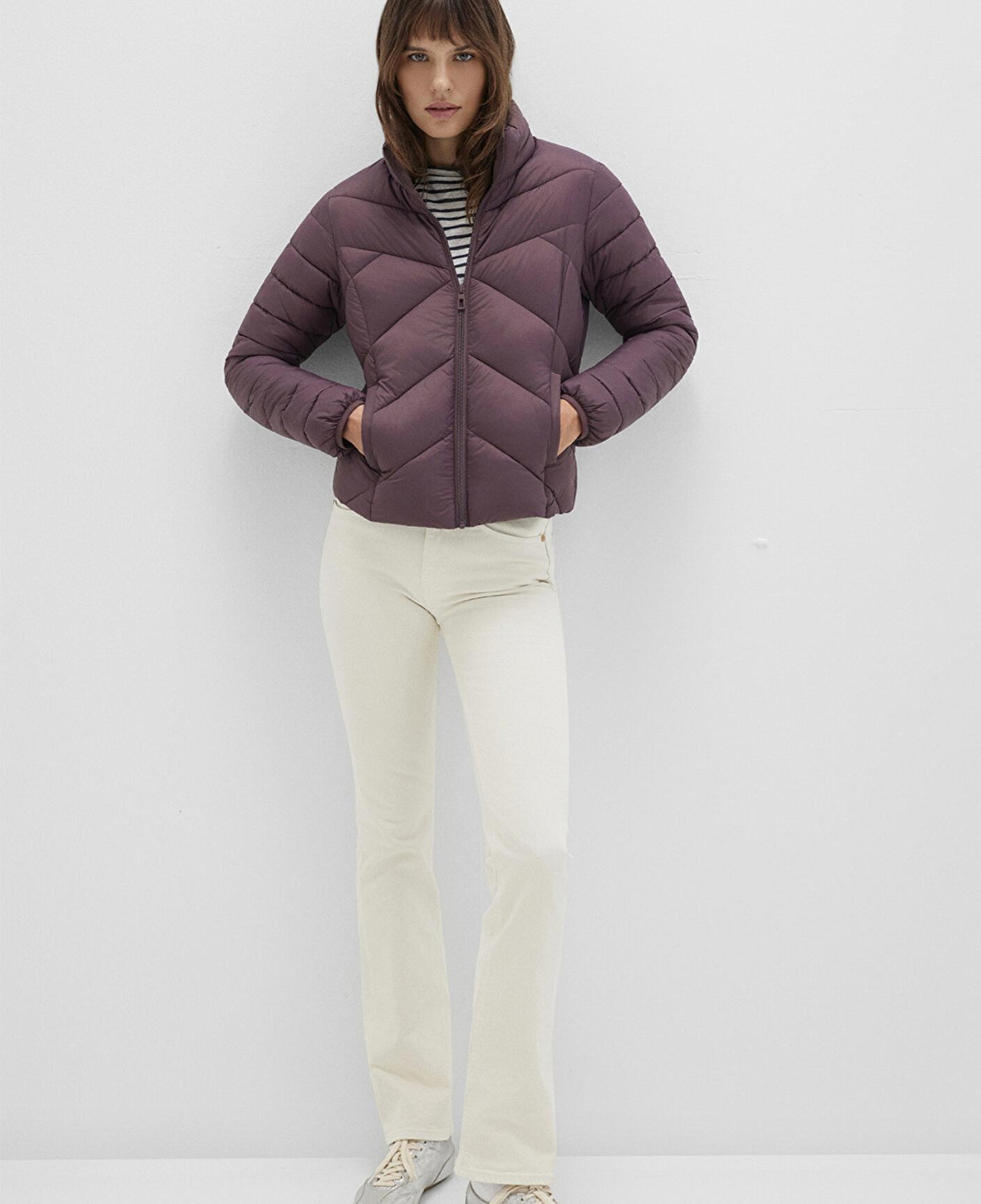 Mavi Su İtici Dik Yaka Mor Şişme Mont 110698-70260