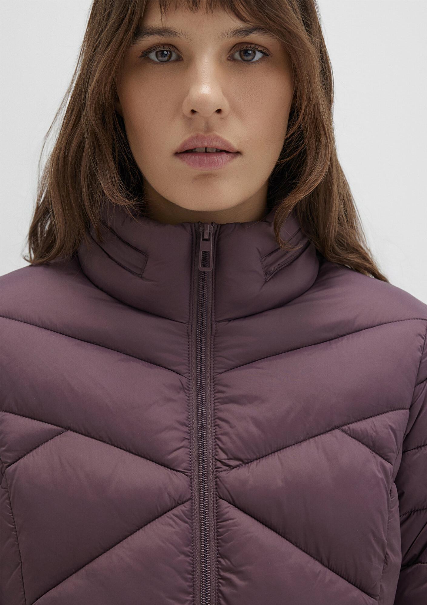 Mavi Su İtici Dik Yaka Mor Şişme Mont 110698-70260