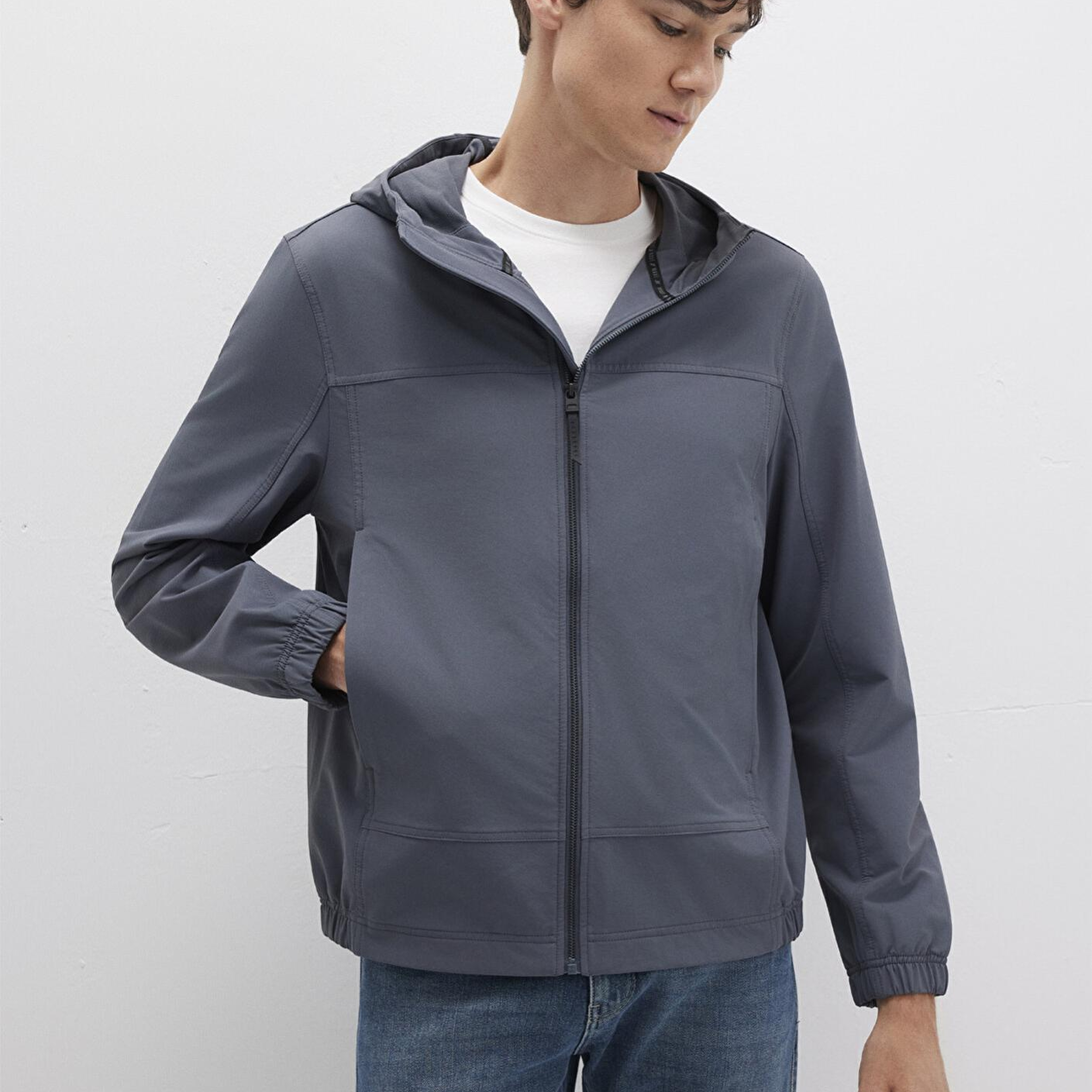 Mavi Su İtici Kapüşonlu Antrasit Ceket Regular Fit / Normal Kesim 0110643-80776