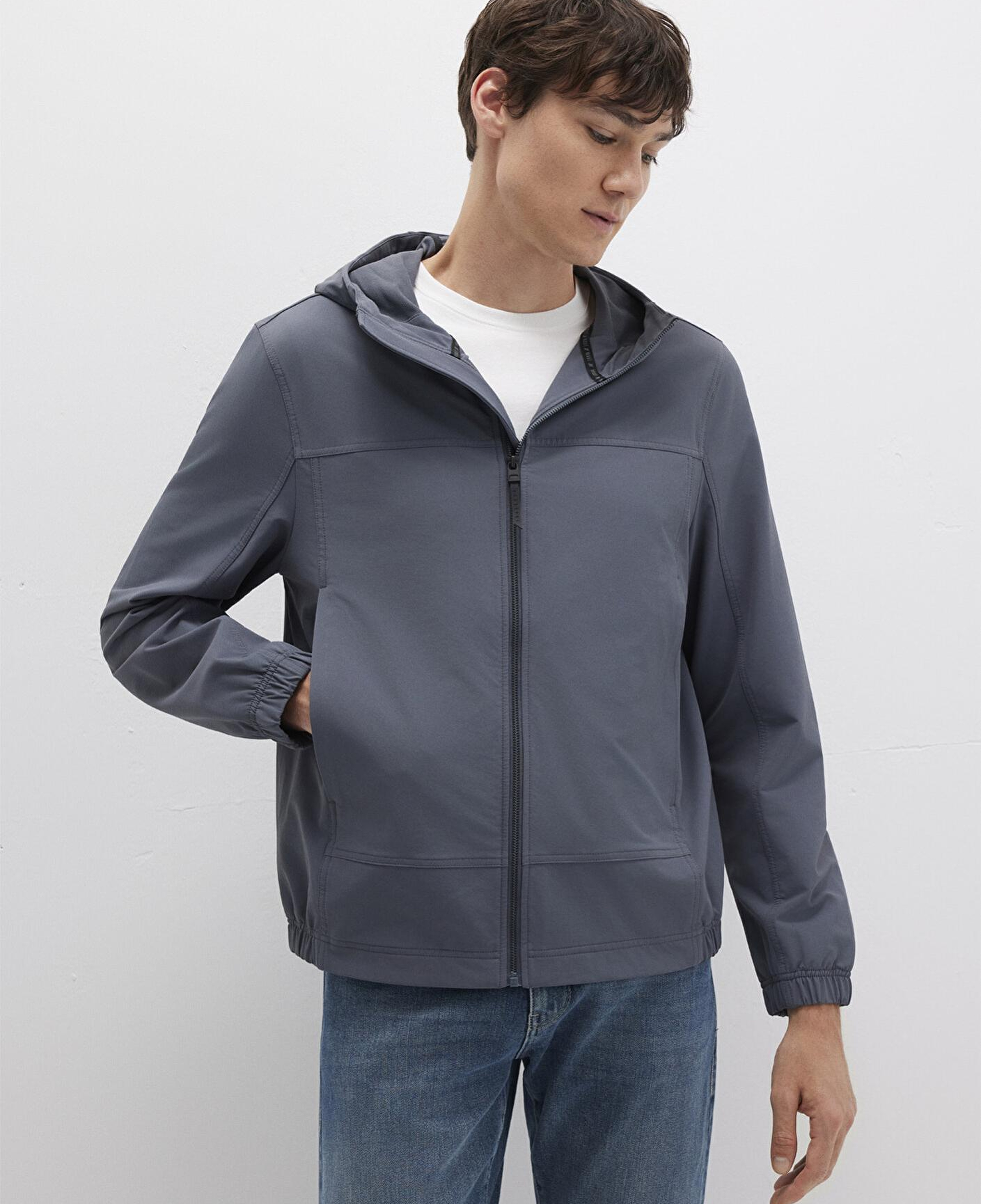 Mavi Su İtici Kapüşonlu Antrasit Ceket Regular Fit / Normal Kesim 0110643-80776