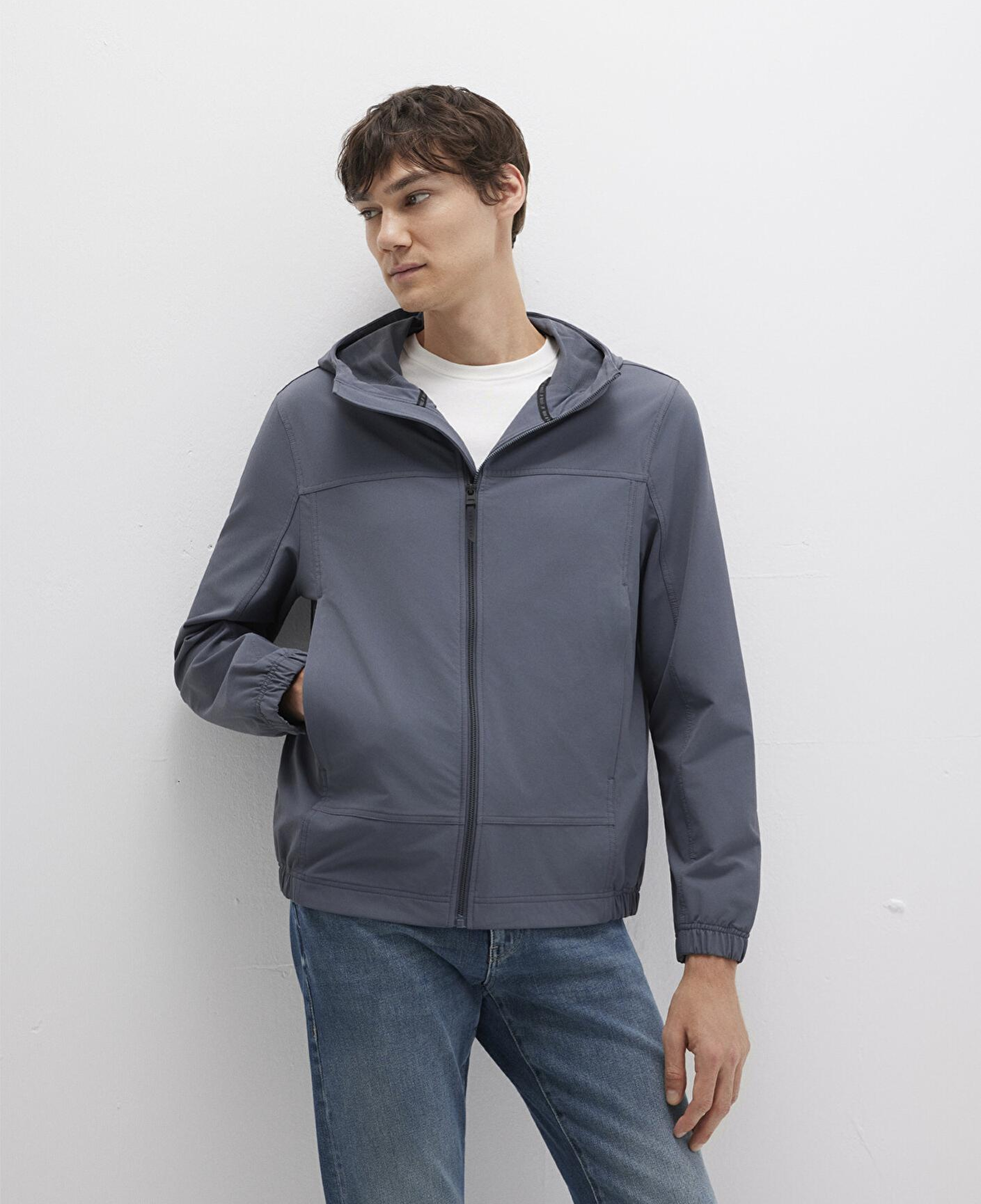 Mavi Su İtici Kapüşonlu Antrasit Ceket Regular Fit / Normal Kesim 0110643-80776