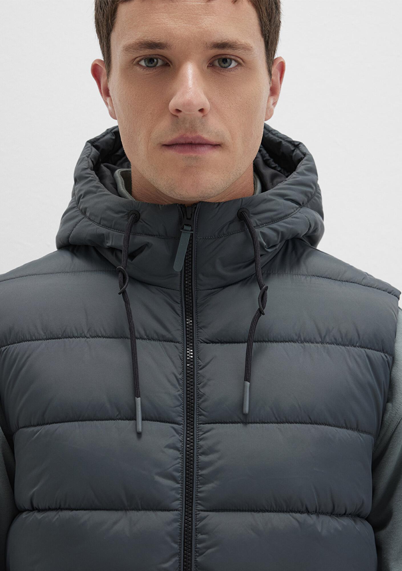 Mavi Kapüşonlu Yeşil Şişme Yelek Regular Fit / Normal Kesim 0110604-71598