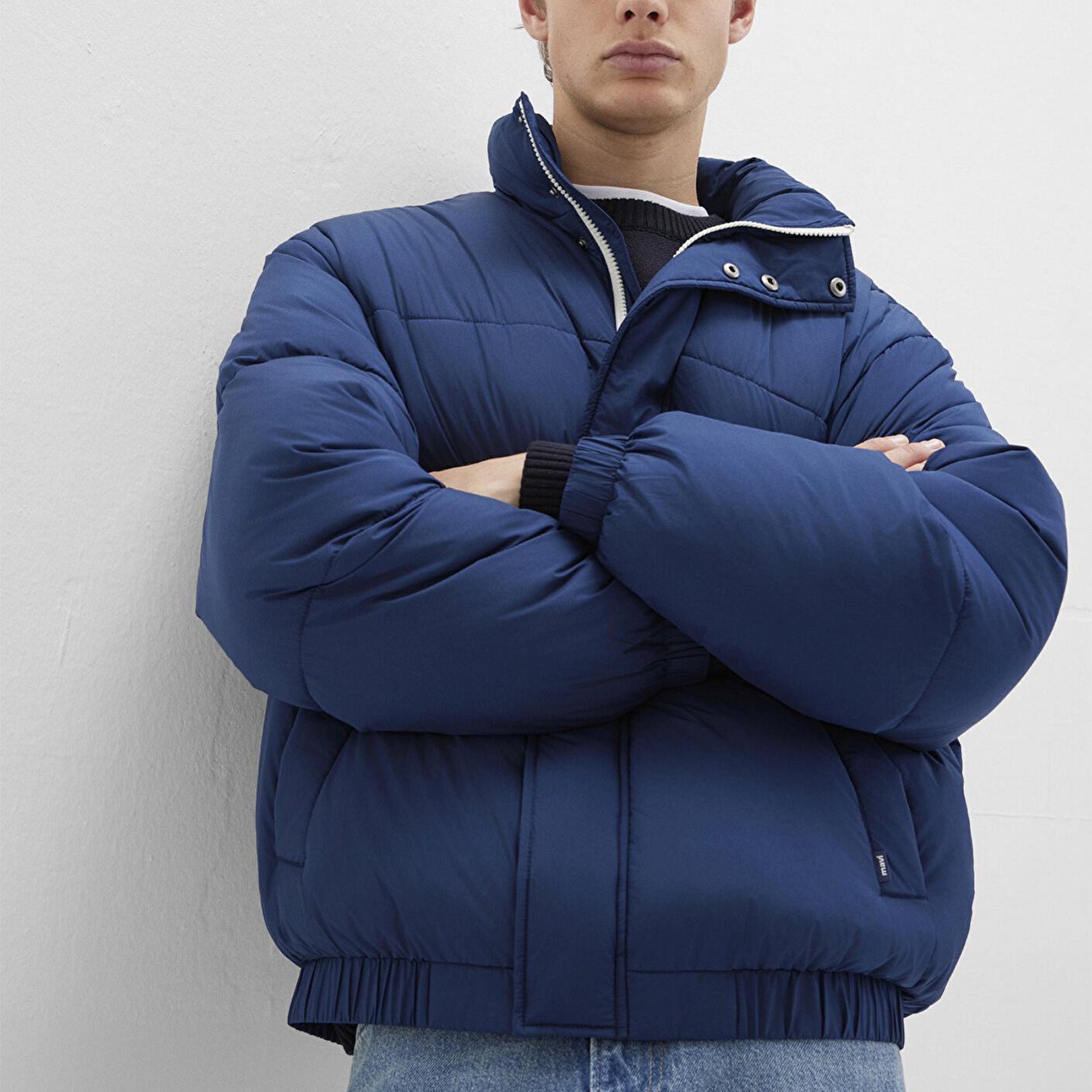 Mavi Dik Yaka Mavi Şişme Mont 0110609-89353