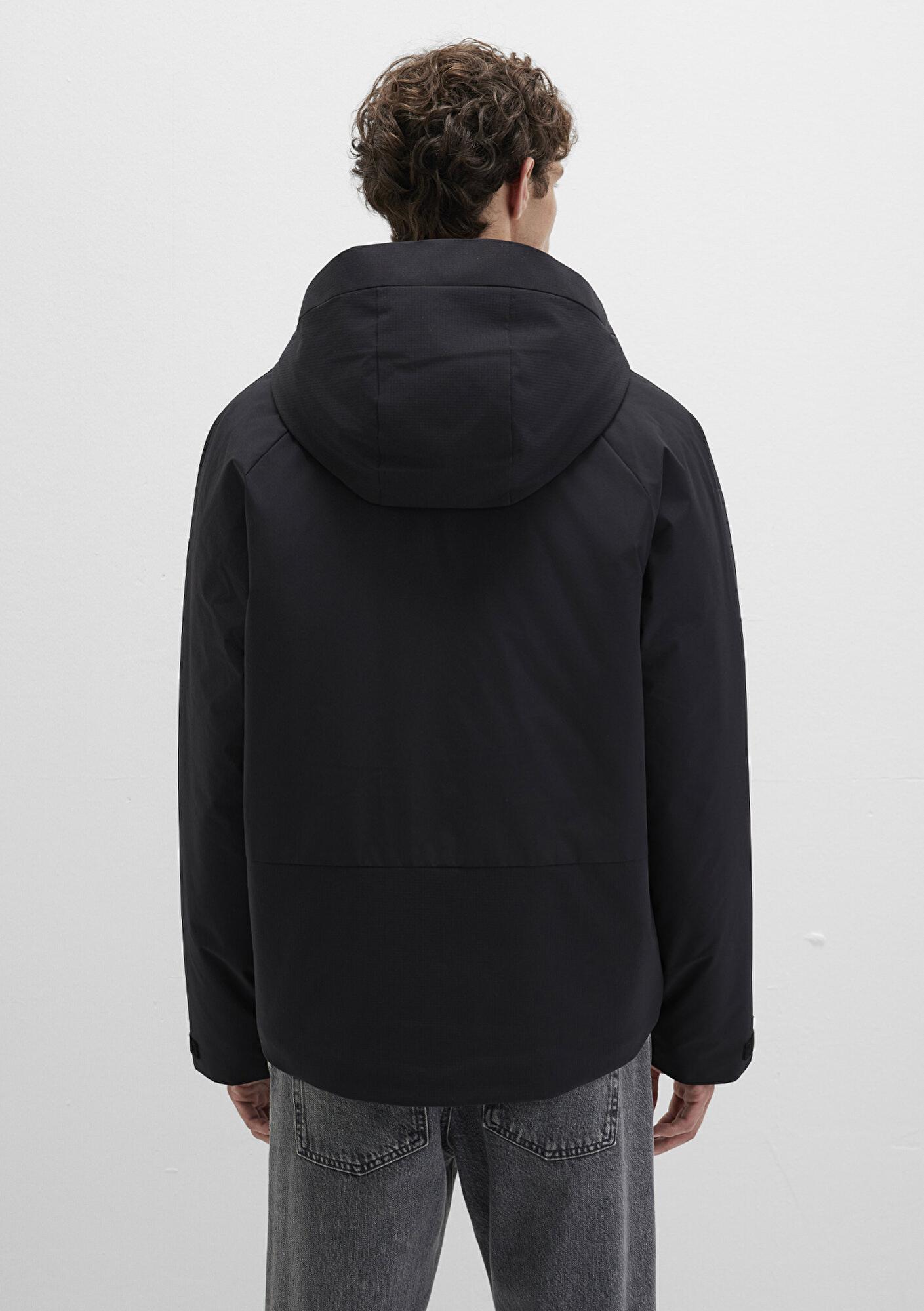 Mavi Su İtici Kapüşonlu Siyah Mont 0110615-71379