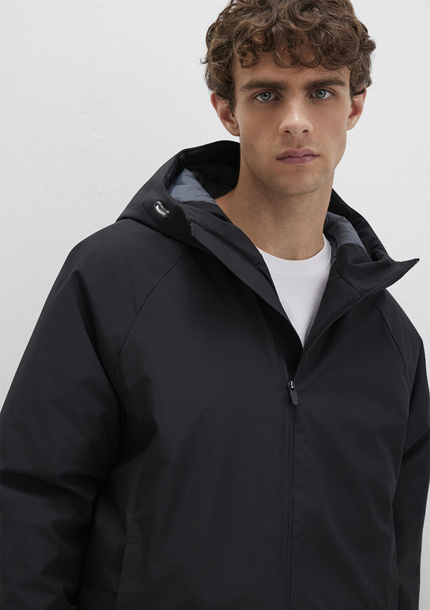 Mavi Su İtici Kapüşonlu Siyah Mont 0110615-71379