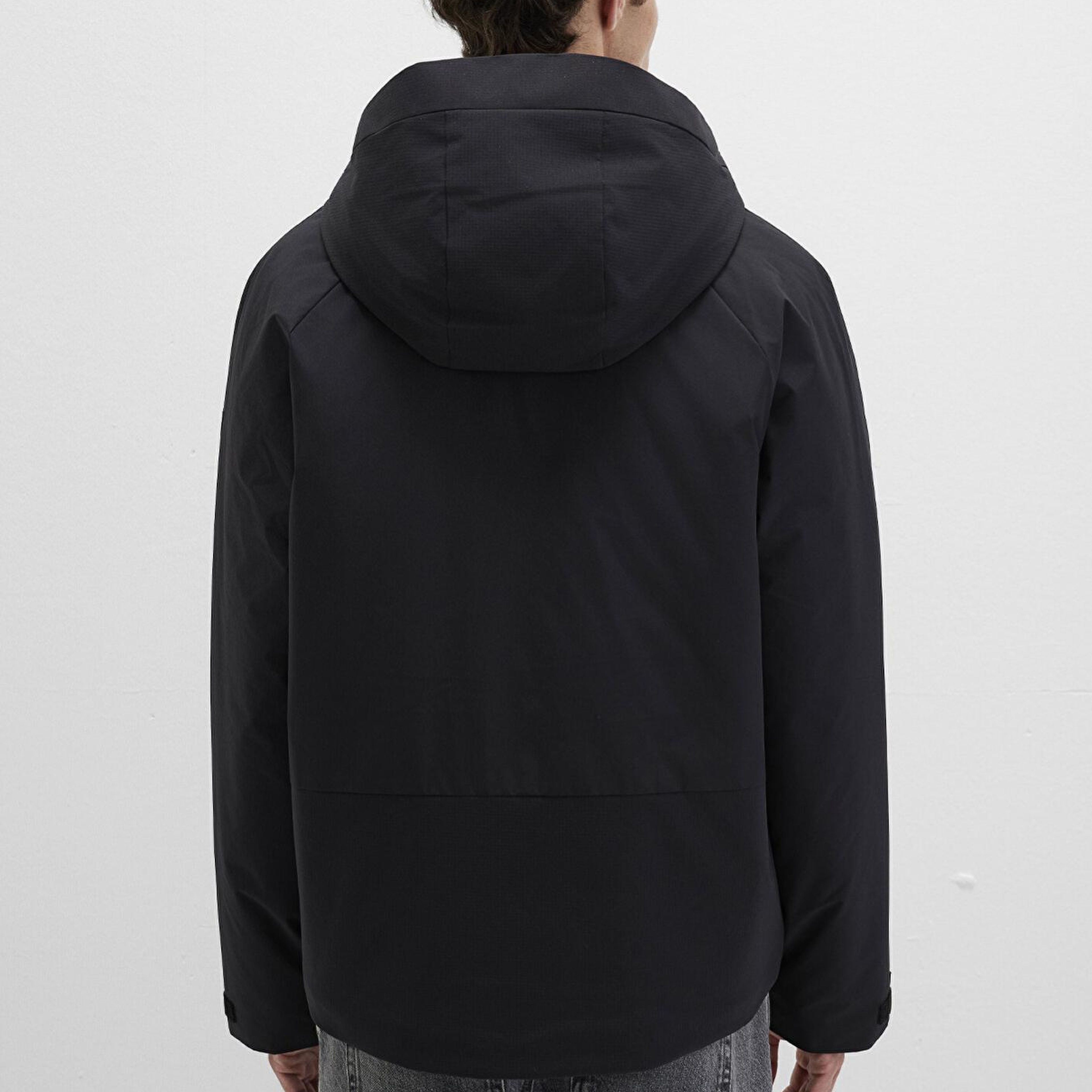 Mavi Su İtici Kapüşonlu Siyah Mont 0110615-71379