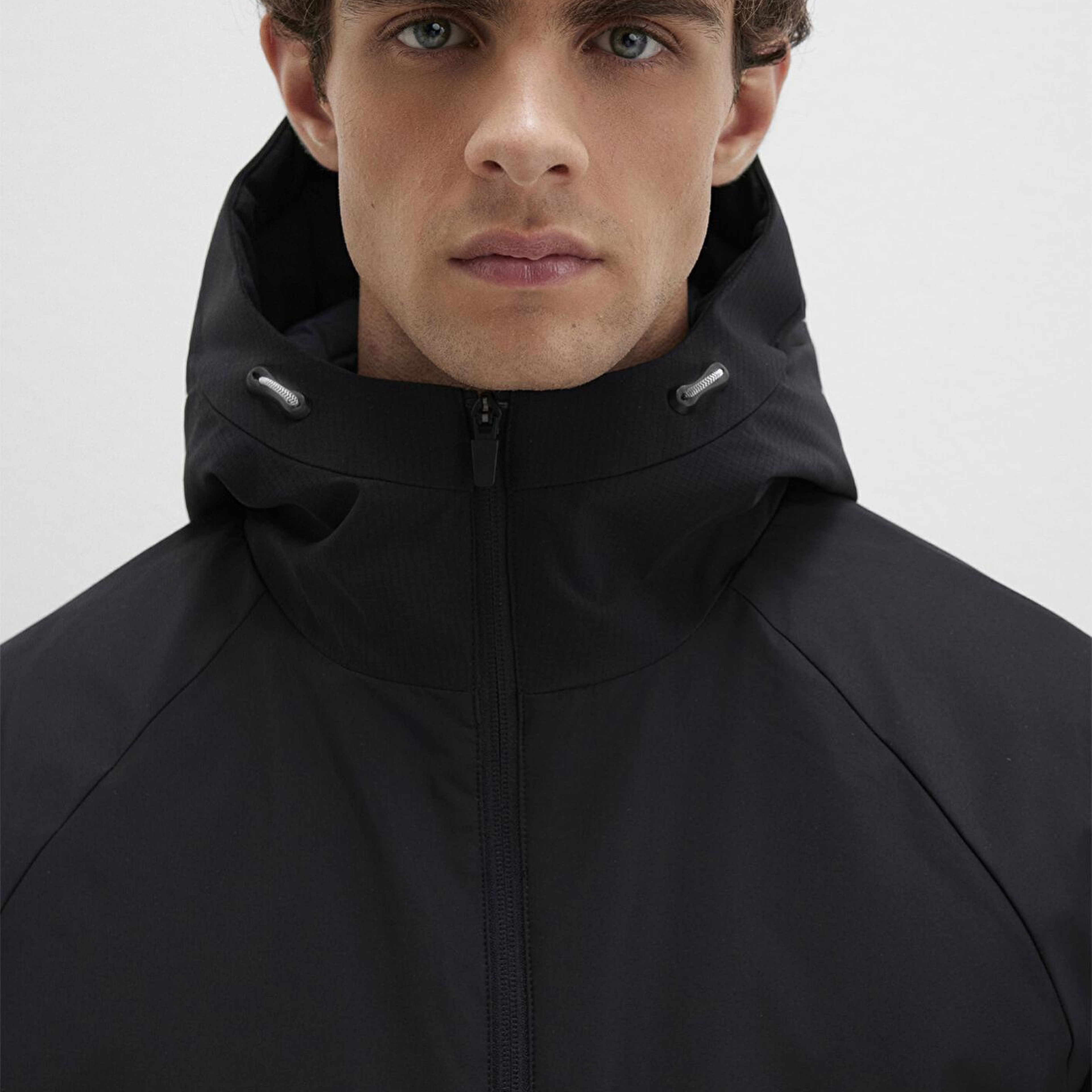 Mavi Su İtici Kapüşonlu Siyah Mont 0110615-71379