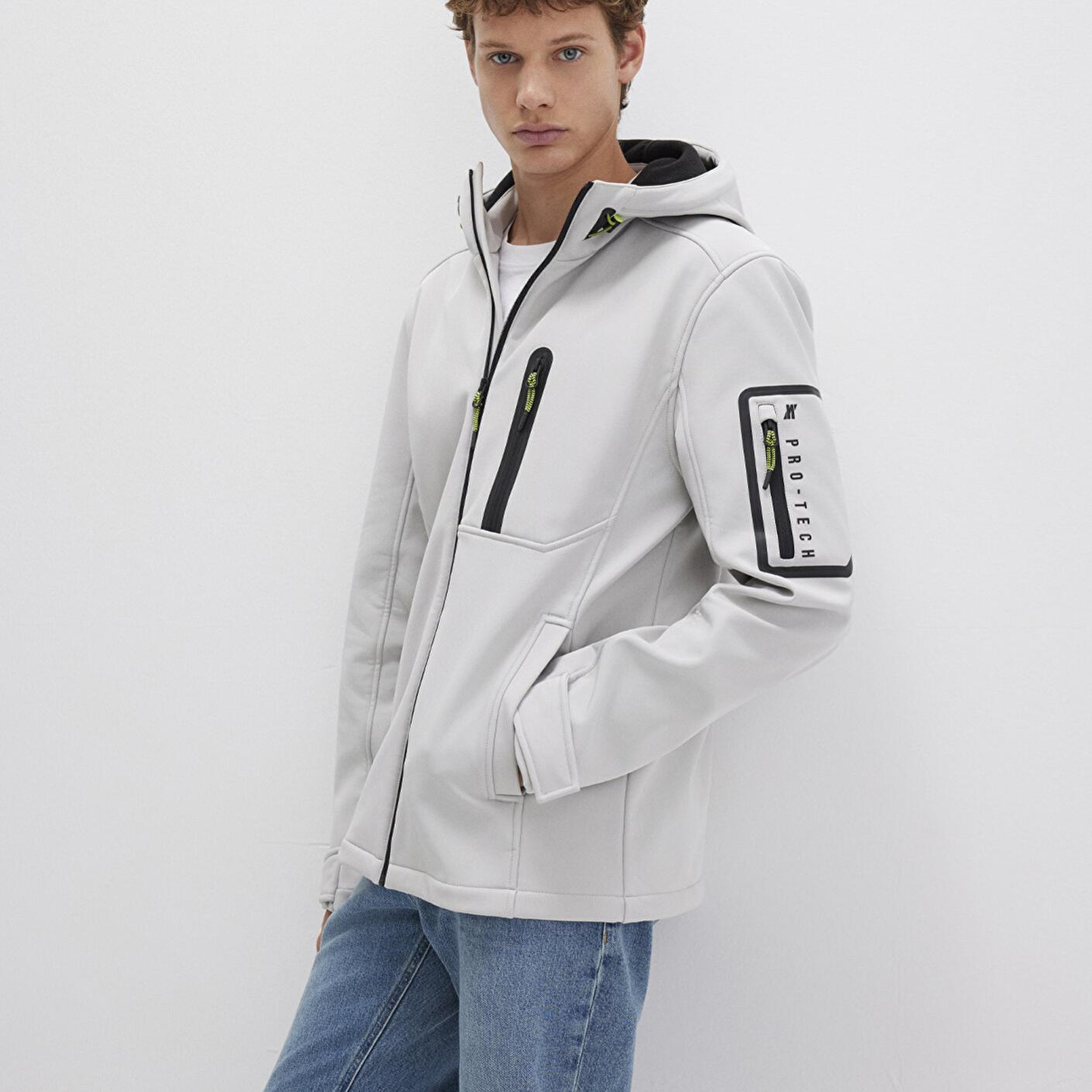 Mavi Su İtici Kapüşonlu Gri Scuba Ceket Slim Fit / Dar Kesim 0110264-70074