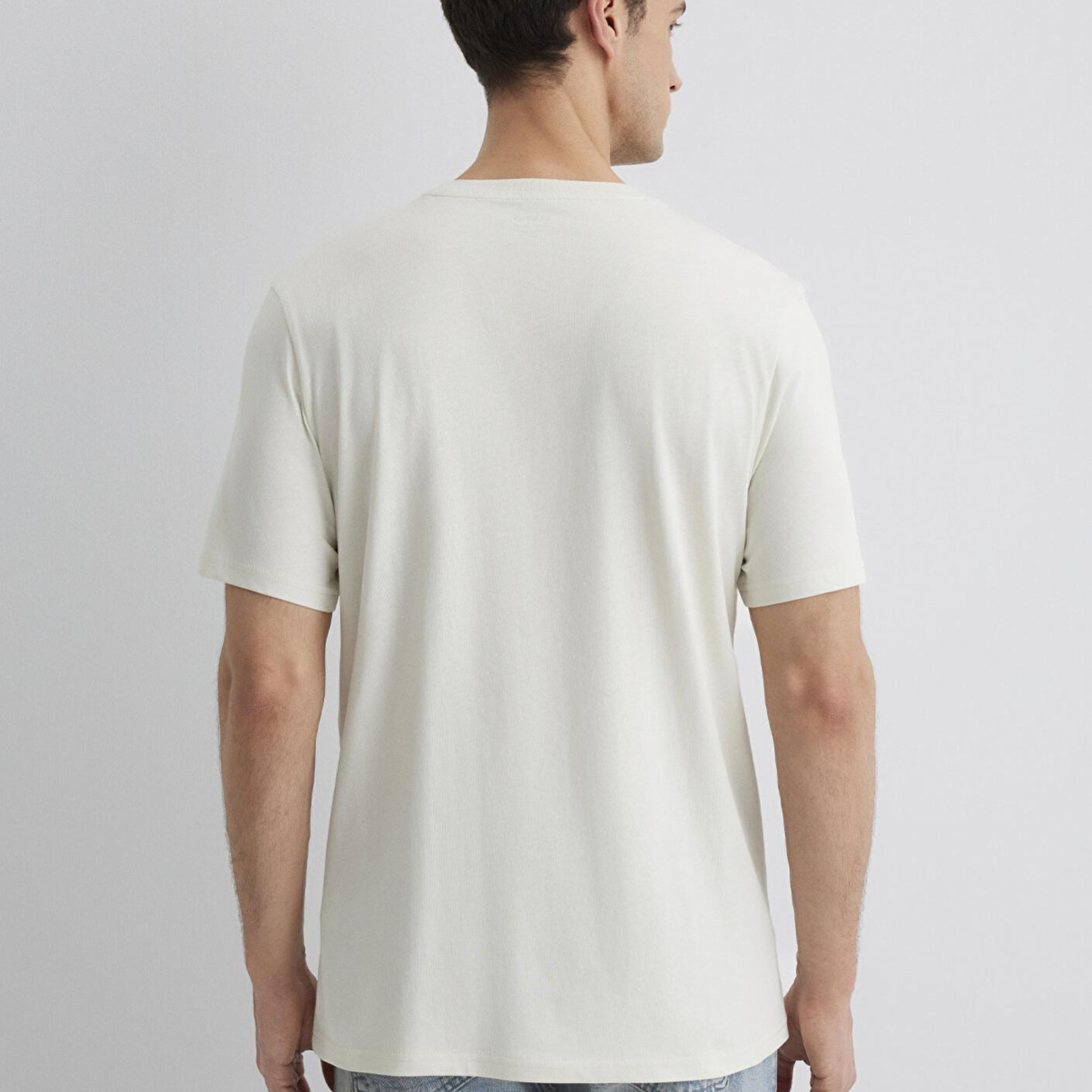 Mavi Mavi Logo Baskılı Ekru Tişört Regular Fit / Normal Kesim 0612732-70142