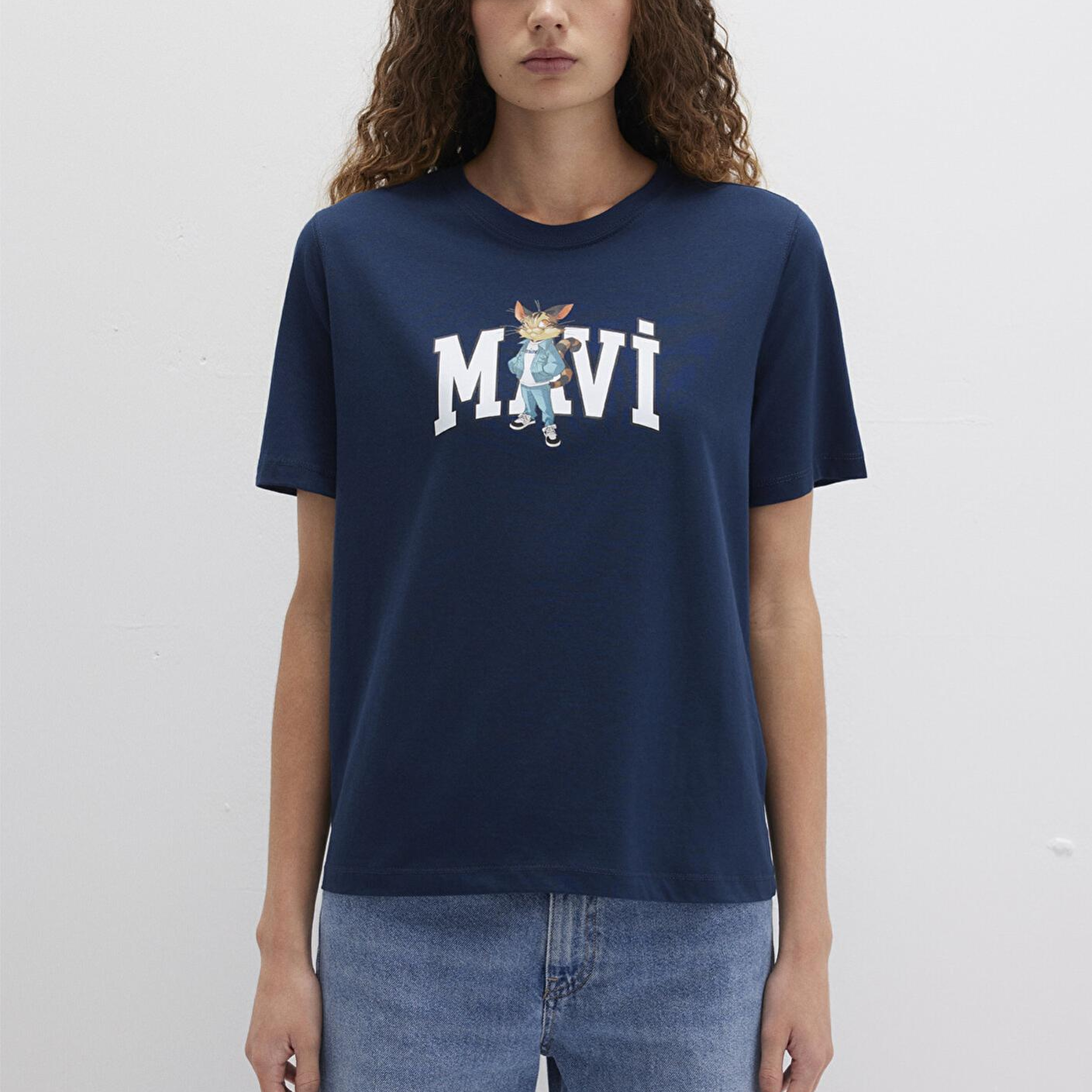 Mavi Kedi Logo Baskılı Lacivert Tişört Regular Fit / Normal Kesim 1613282-82454