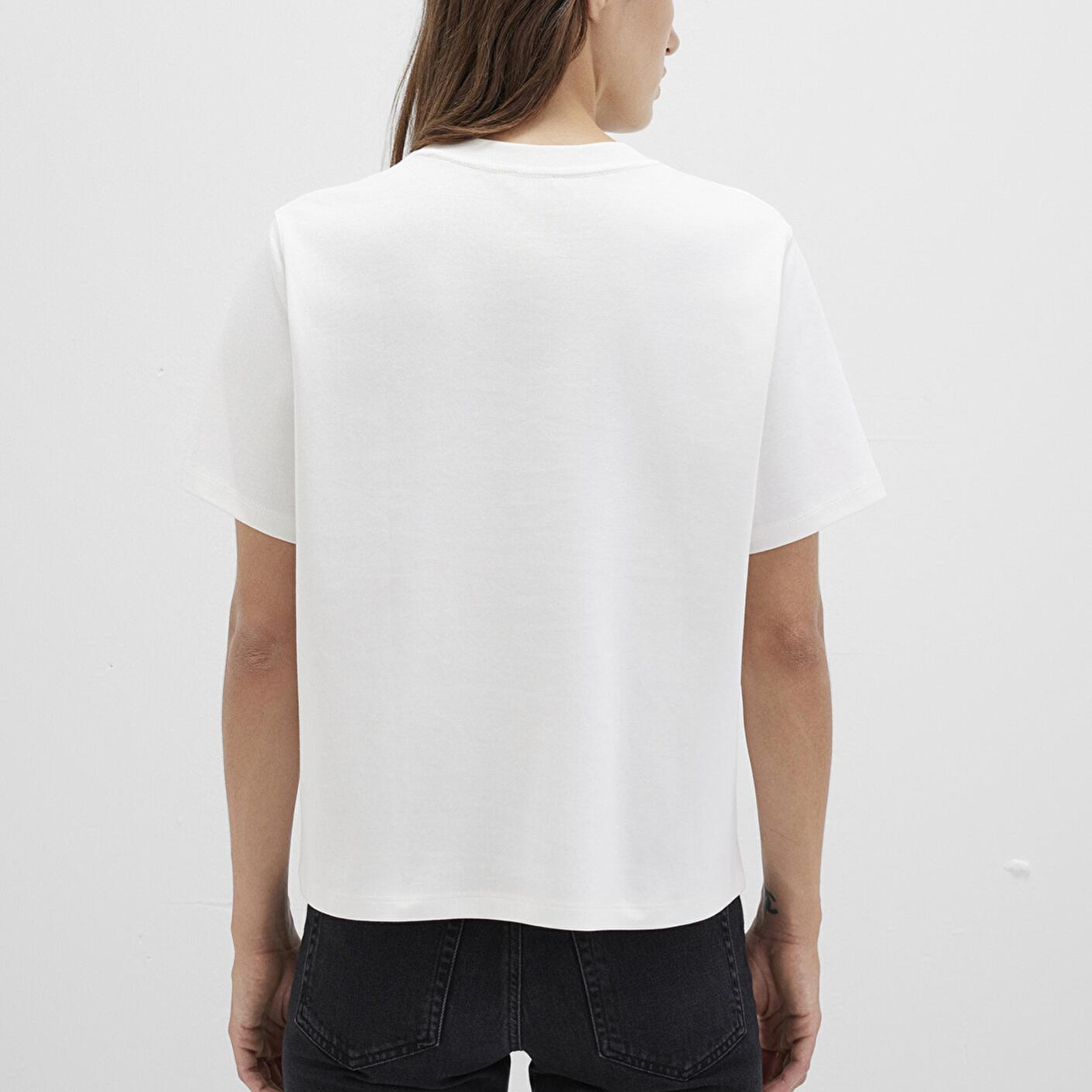 Mavi MV Baskılı İnterlok Ekru Tişört Regular Fit / Normal Kesim 1613148-80194