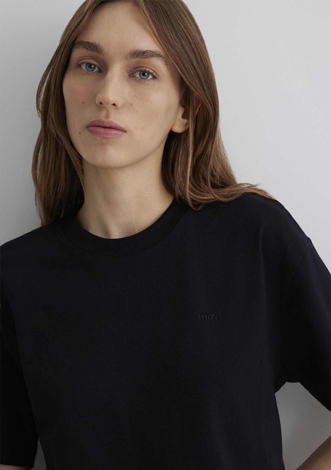 Mavi Mavi Nakışlı Siyah Basic Tişört Loose Fit / Bol Rahat Kesim 1613225-900