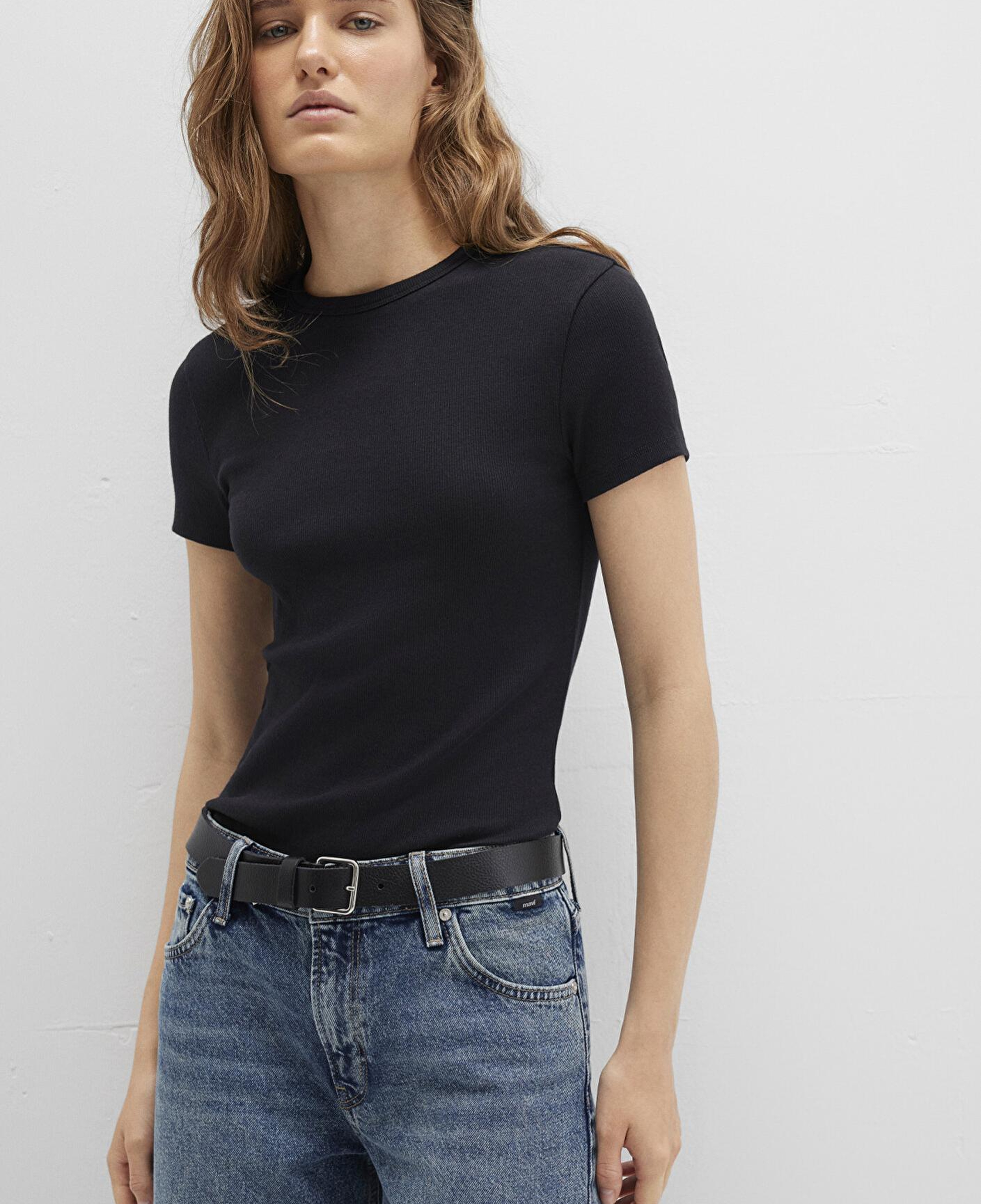 Mavi Siyah Basic Tişört Fitted / Vücuda Oturan Kesim 1613081-900