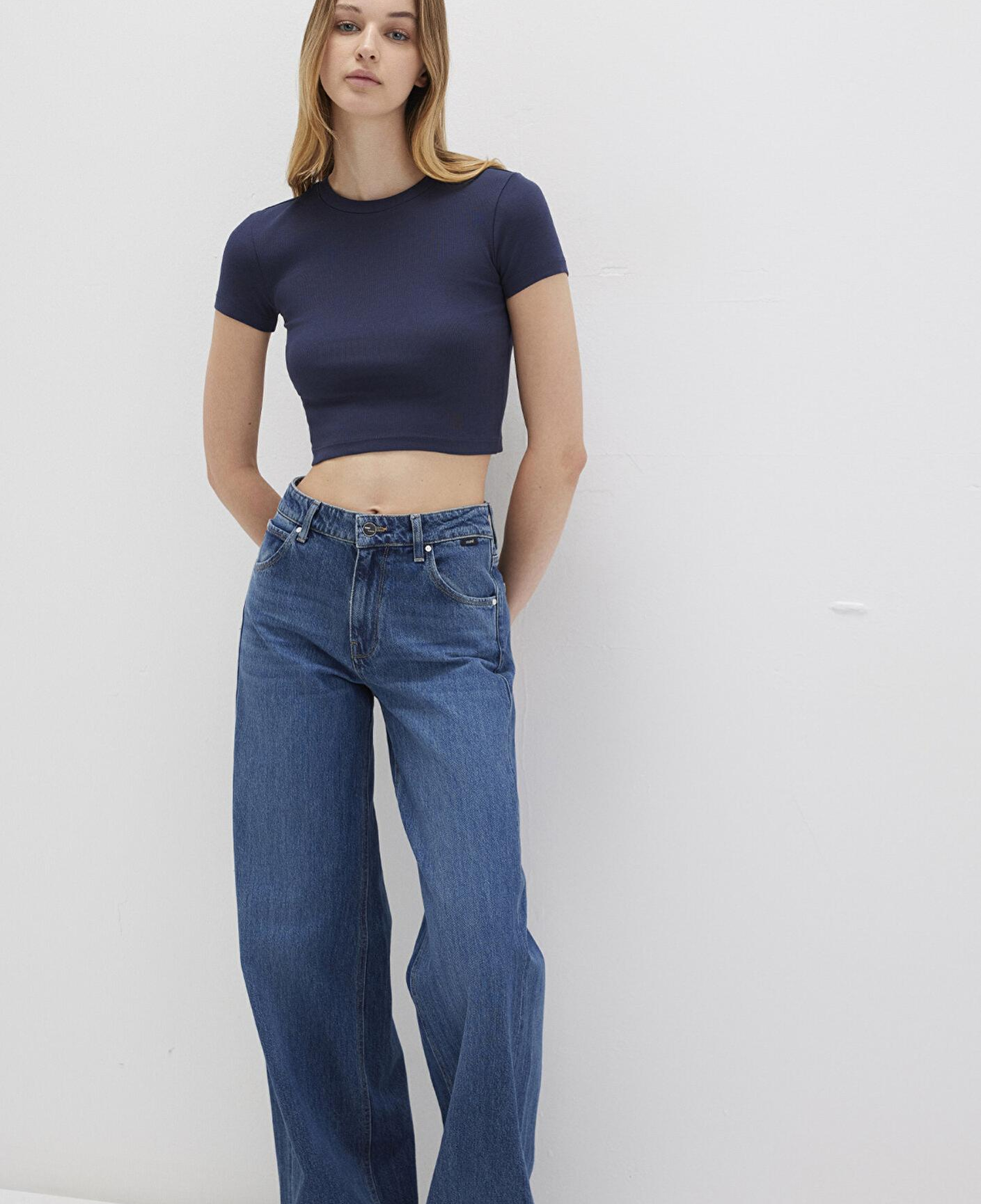 Mavi Lacivert Basic Crop Tişört Crop / Kısa Kesim 1600814-85315