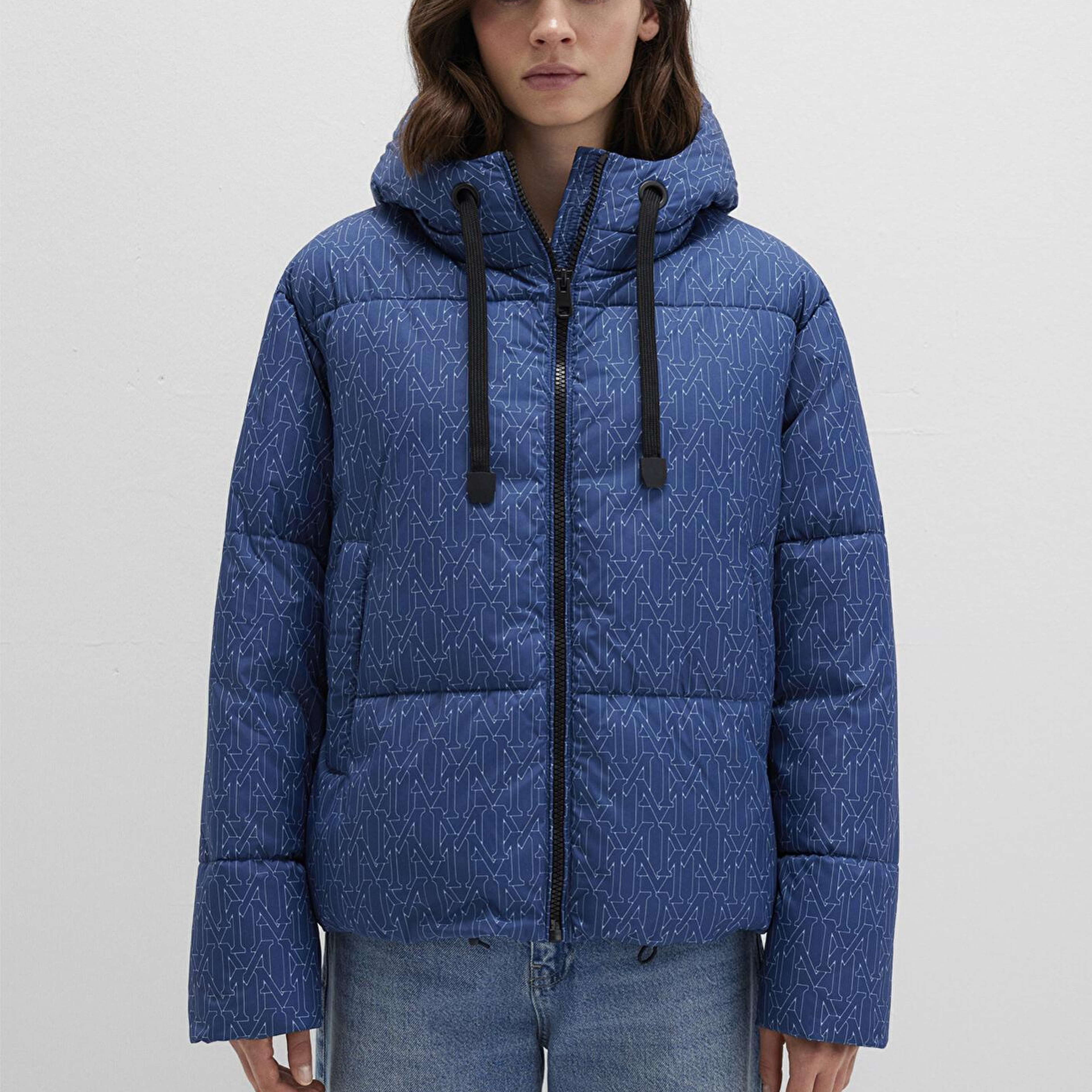 Mavi Su İtici Kapüşonlu Lacivert Şişme Mont 1110706-90368