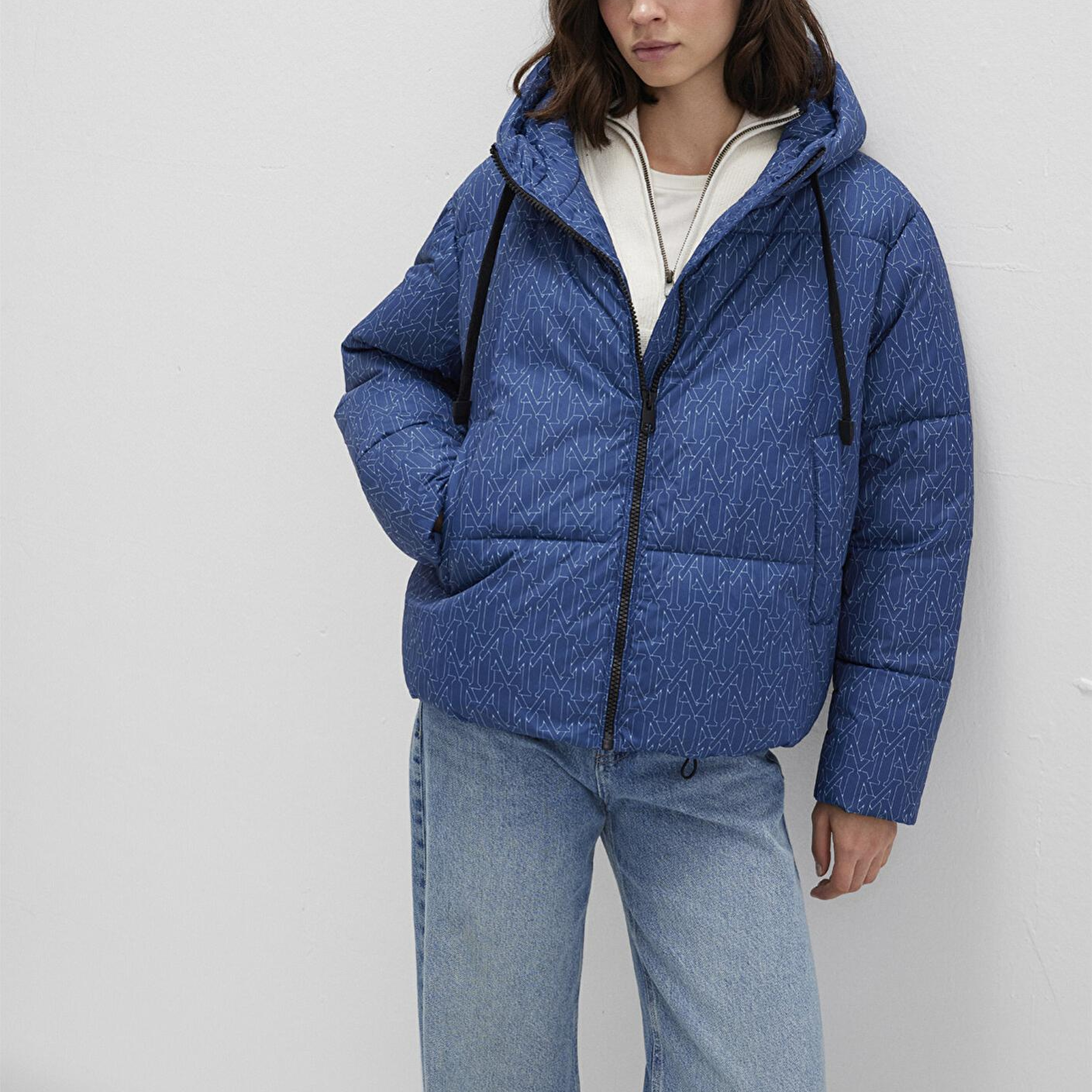 Mavi Su İtici Kapüşonlu Lacivert Şişme Mont 1110706-90368