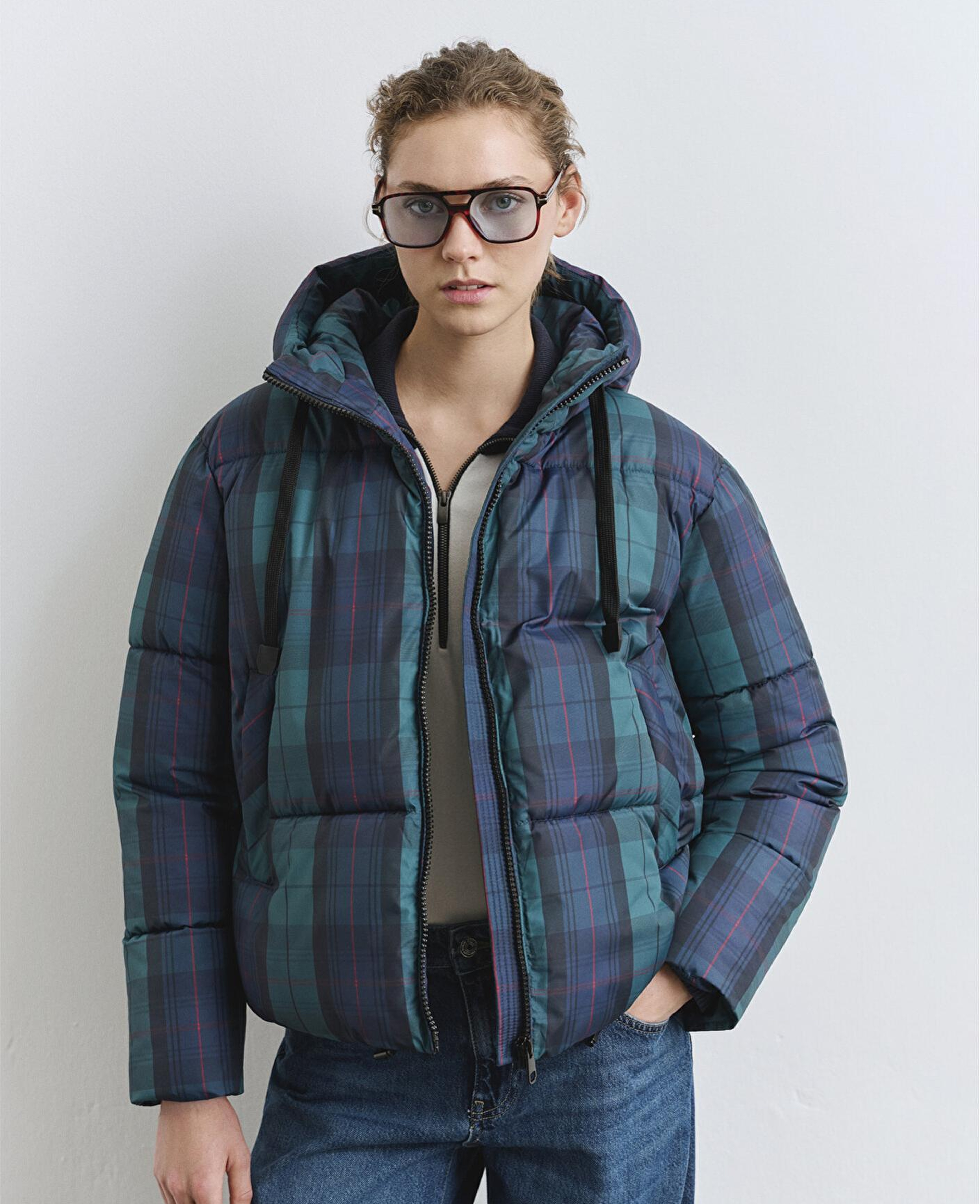 Mavi Su İtici Kareli Şişme Mont 1110706-90380