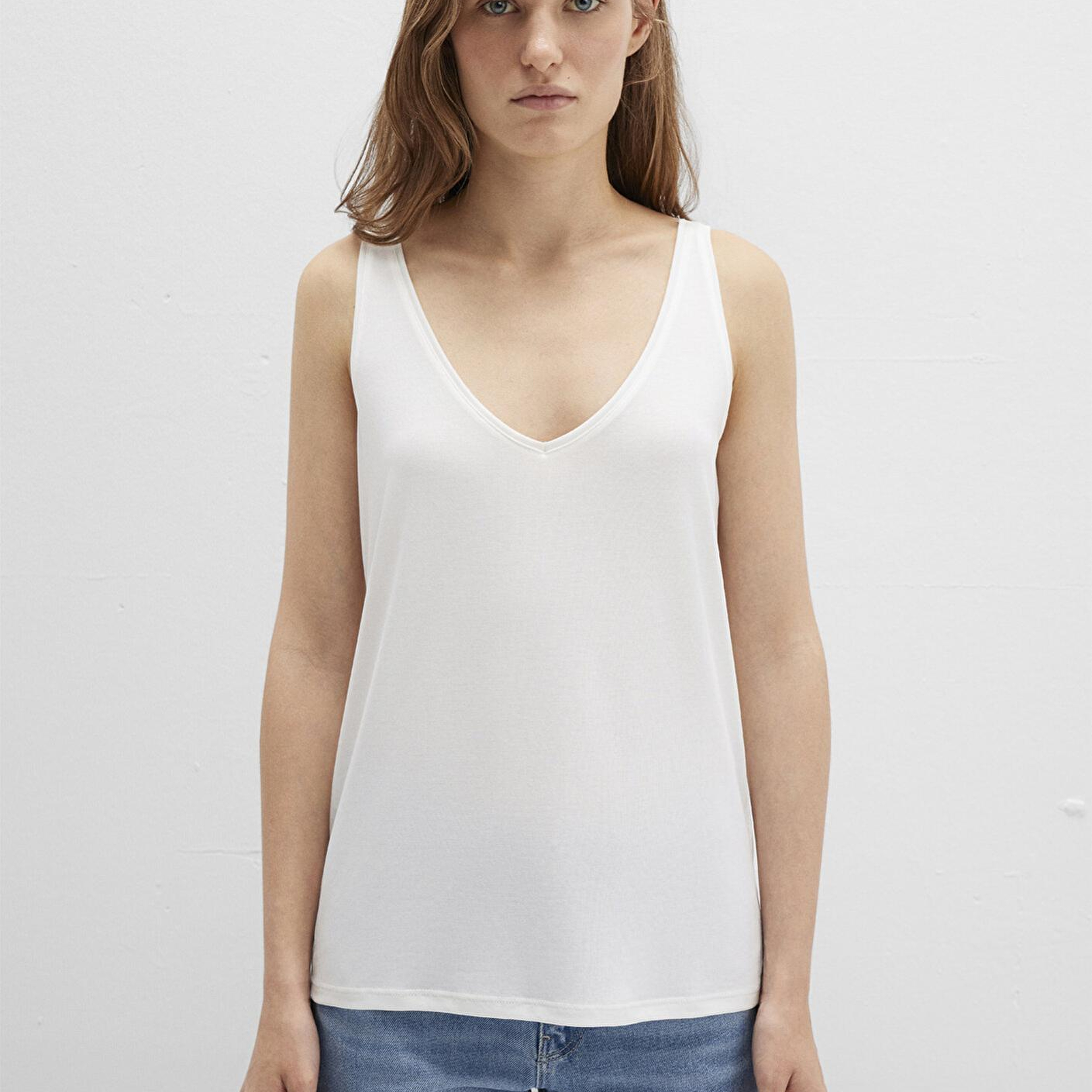 Mavi Dantel Detaylı (TENCEL™) Beyaz Modal Atlet Slim Fit / Dar Kesim 1613215-70057