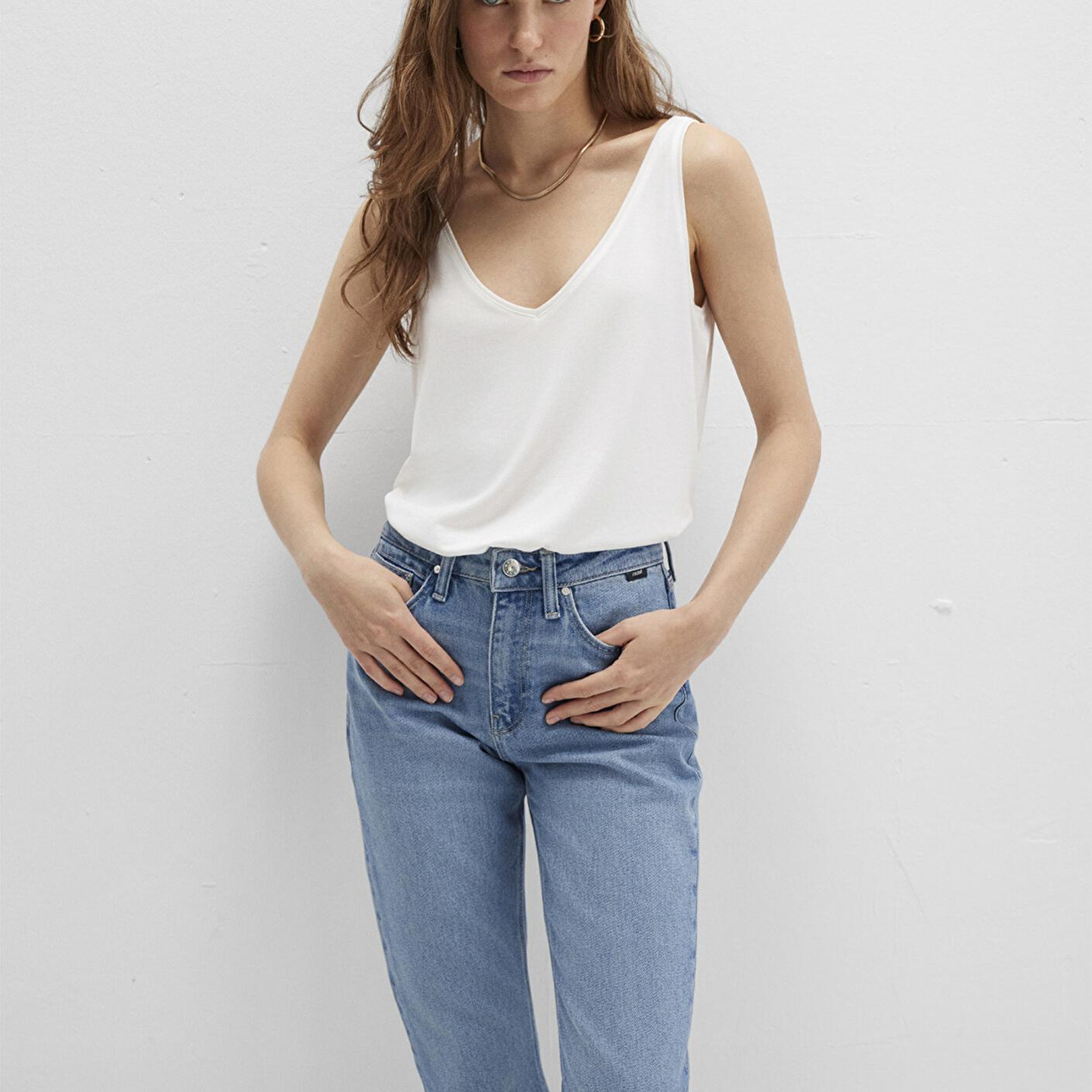 Mavi Dantel Detaylı (TENCEL™) Beyaz Modal Atlet Slim Fit / Dar Kesim 1613215-70057