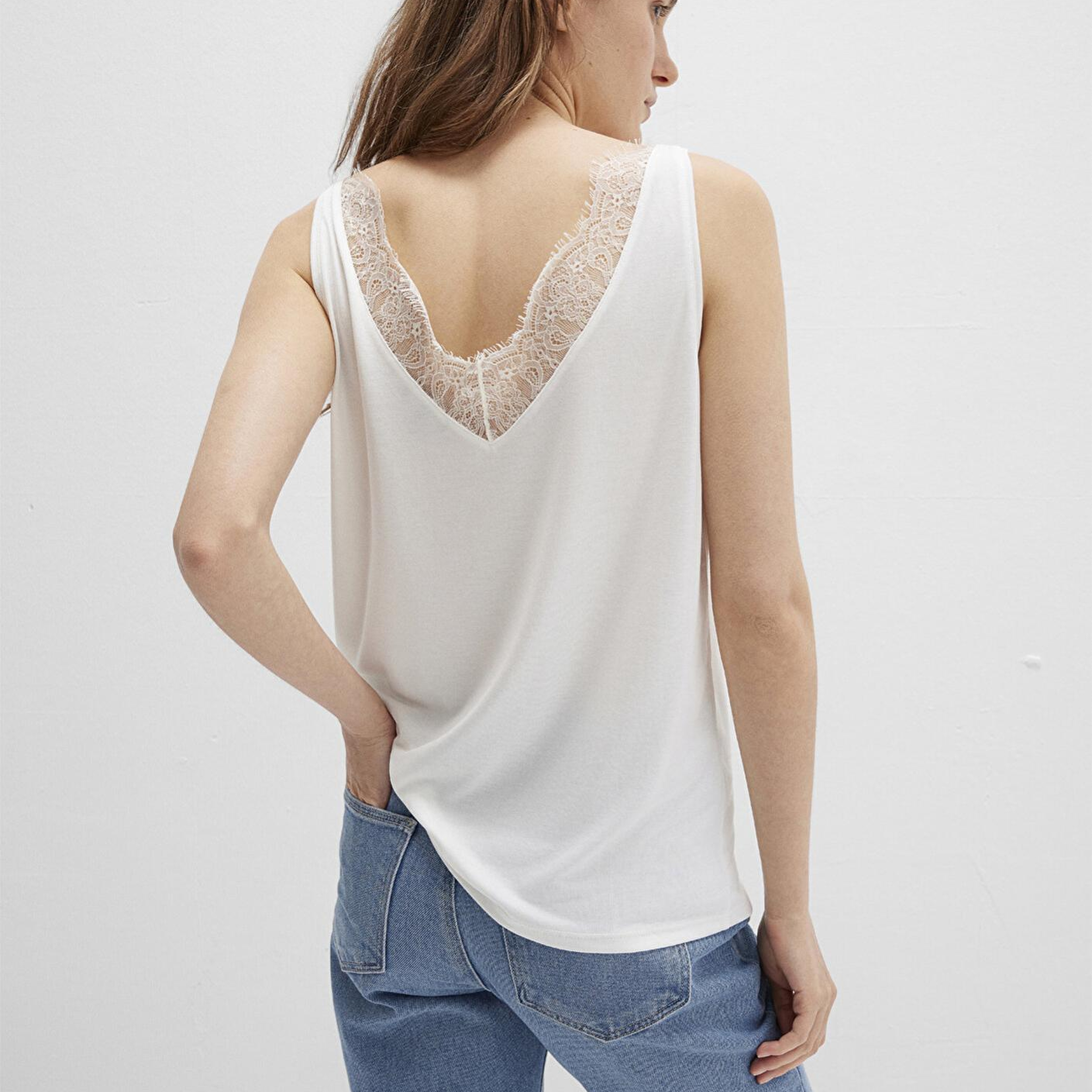 Mavi Dantel Detaylı (TENCEL™) Beyaz Modal Atlet Slim Fit / Dar Kesim 1613215-70057