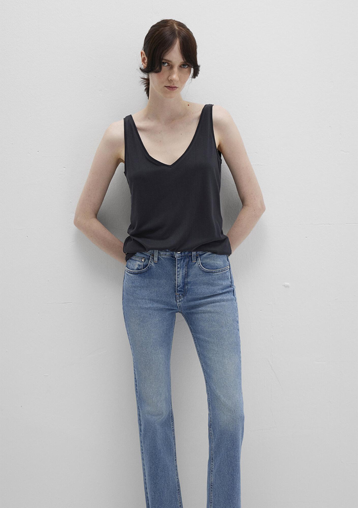 Mavi Dantel Detaylı (TENCEL™) Siyah Modal  Atlet Slim Fit / Dar Kesim 1613215-900