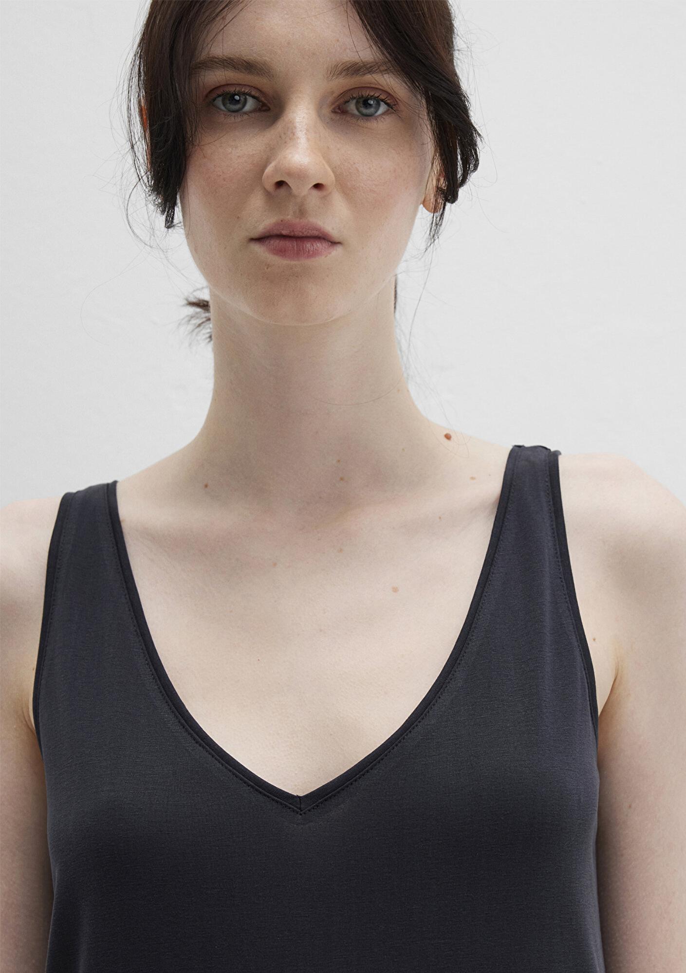 Mavi Dantel Detaylı (TENCEL™) Siyah Modal  Atlet Slim Fit / Dar Kesim 1613215-900