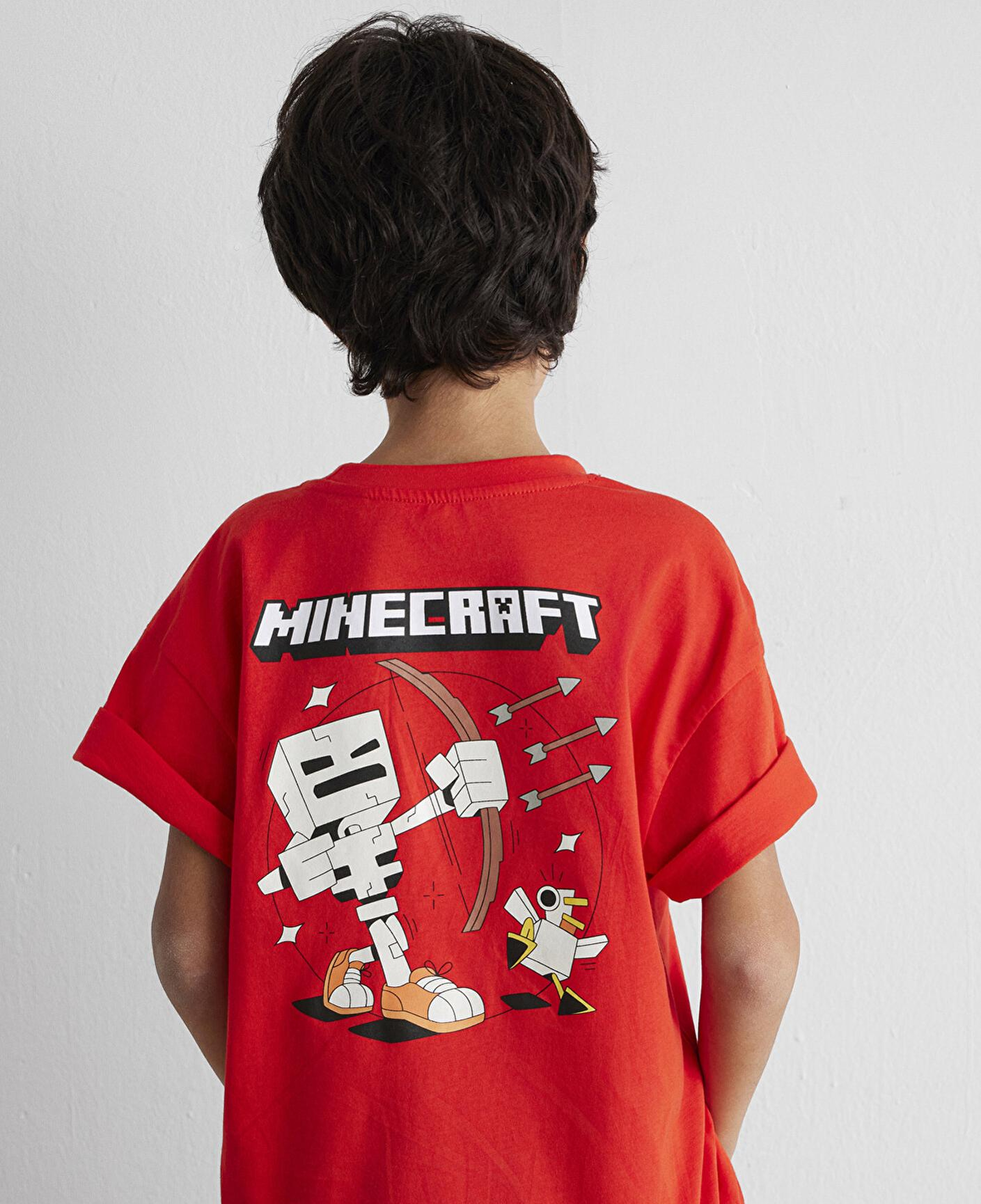 Mavi Minecraft Baskılı Kırmızı Tişört Oversize / Geniş Kesim 6610343-88523