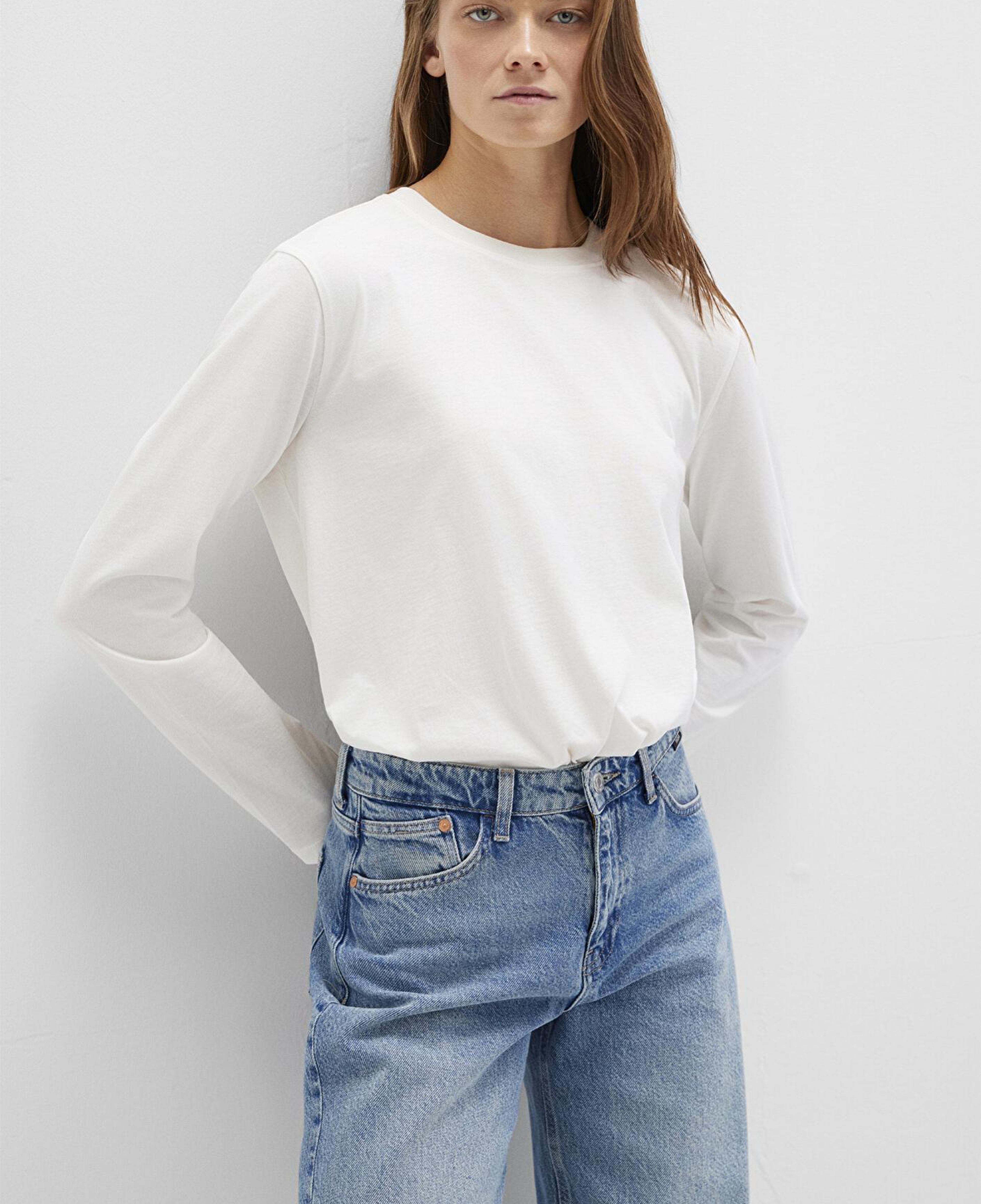 Mavi Uzun Kollu Ekru Basic Tişört Loose Fit / Bol Rahat Kesim 1613038-70057