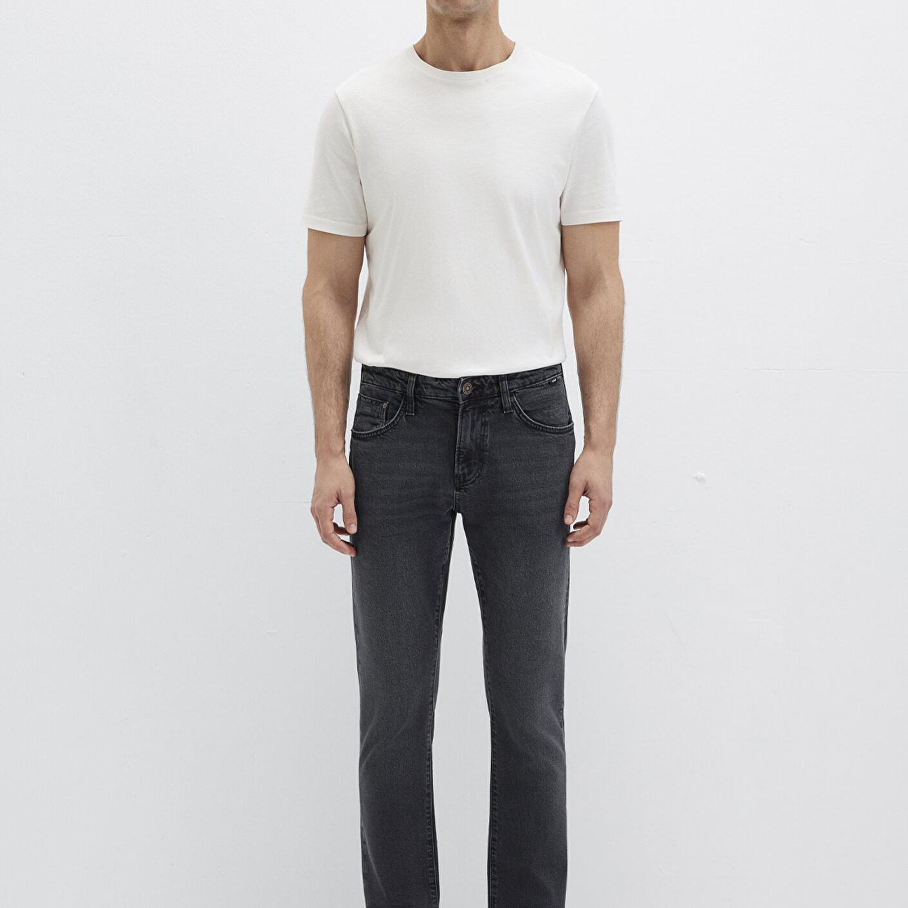 Mavi Jake Classic Denim Koyu Gri Smoke Jean Pantolon 0042288295