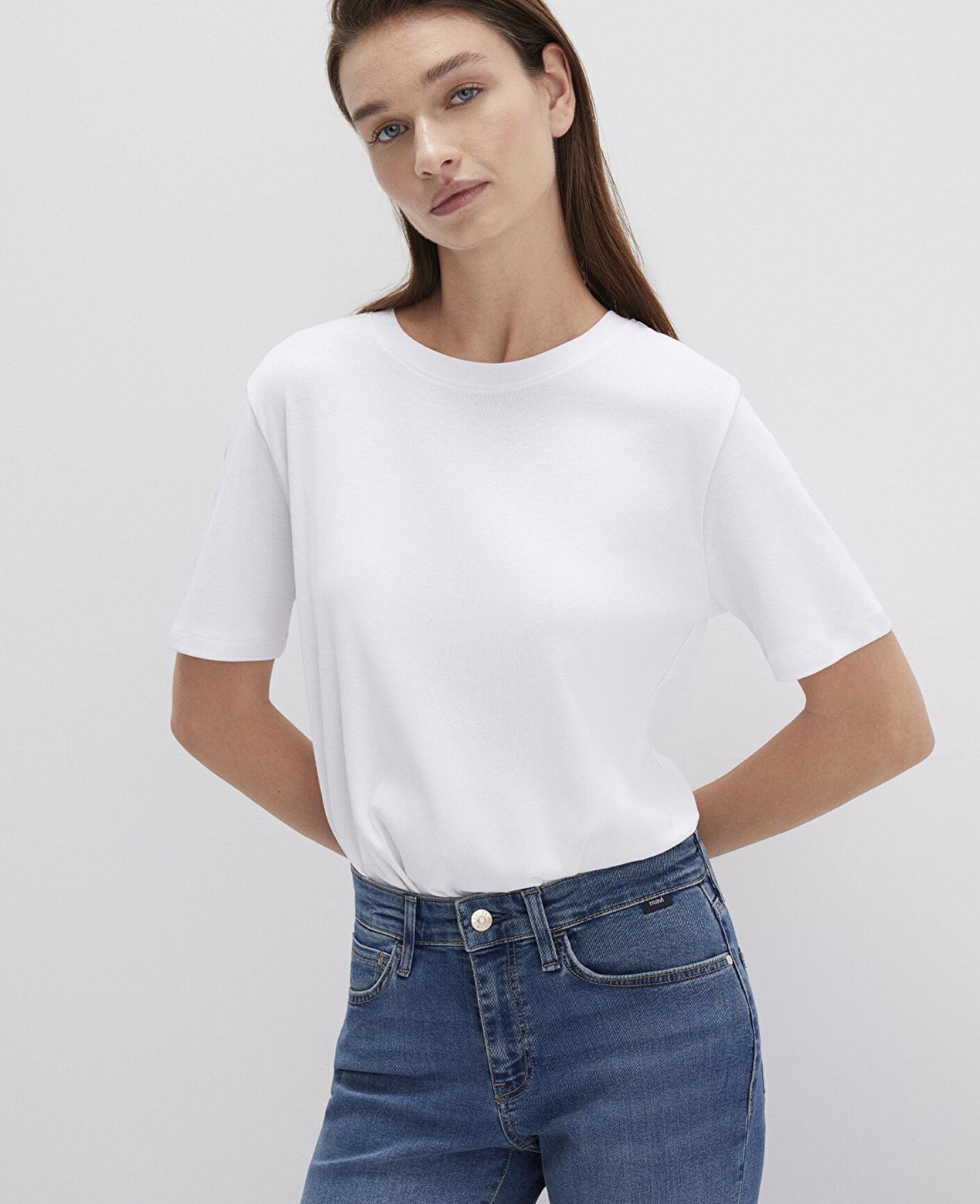 Mavi Beyaz Basic Tişört Semi Slim Fit / Yarı Dar Kesim 1612916-620