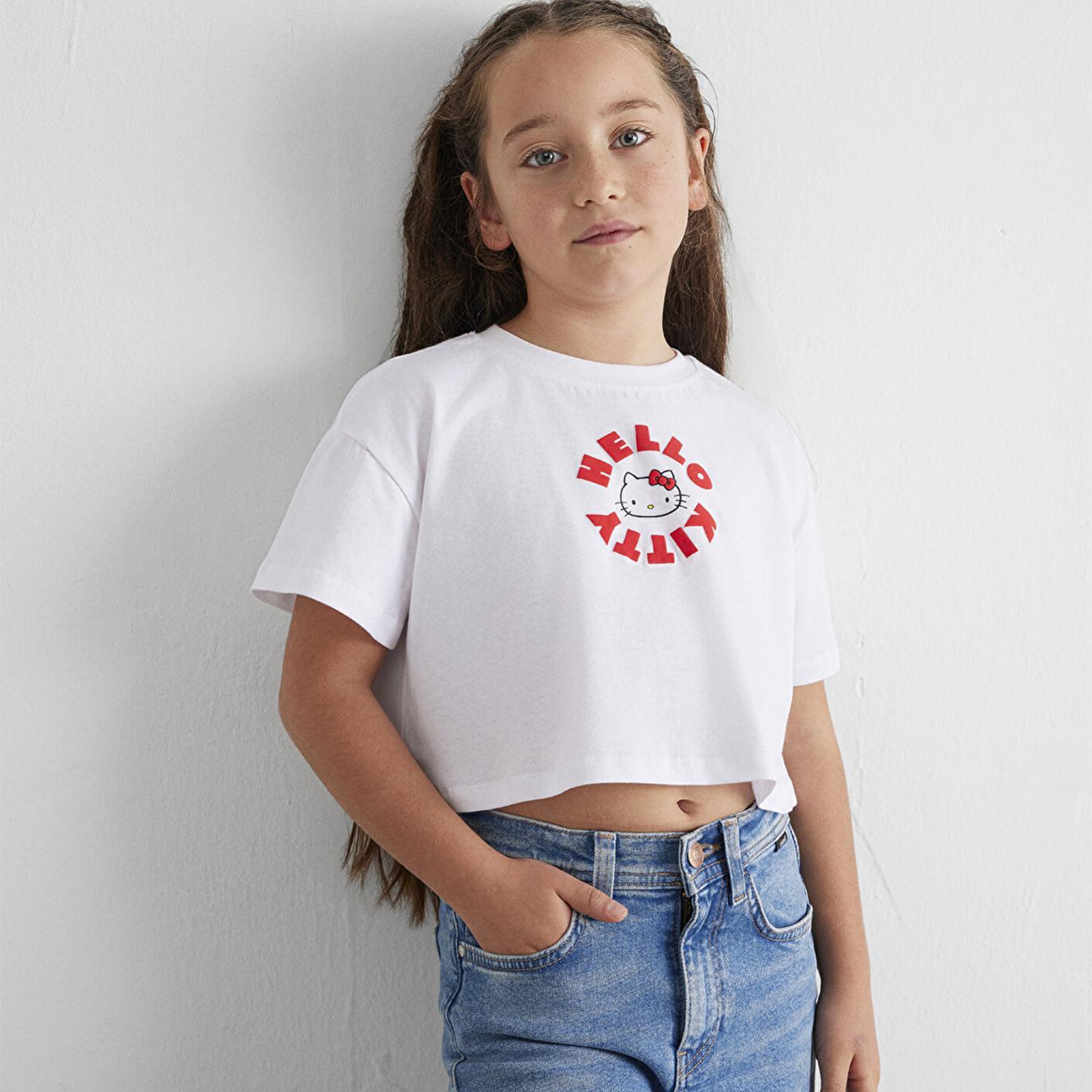 Mavi Hello Kitty Baskılı Beyaz Tişört Loose Fit / Bol Rahat Kesim 7610307-620