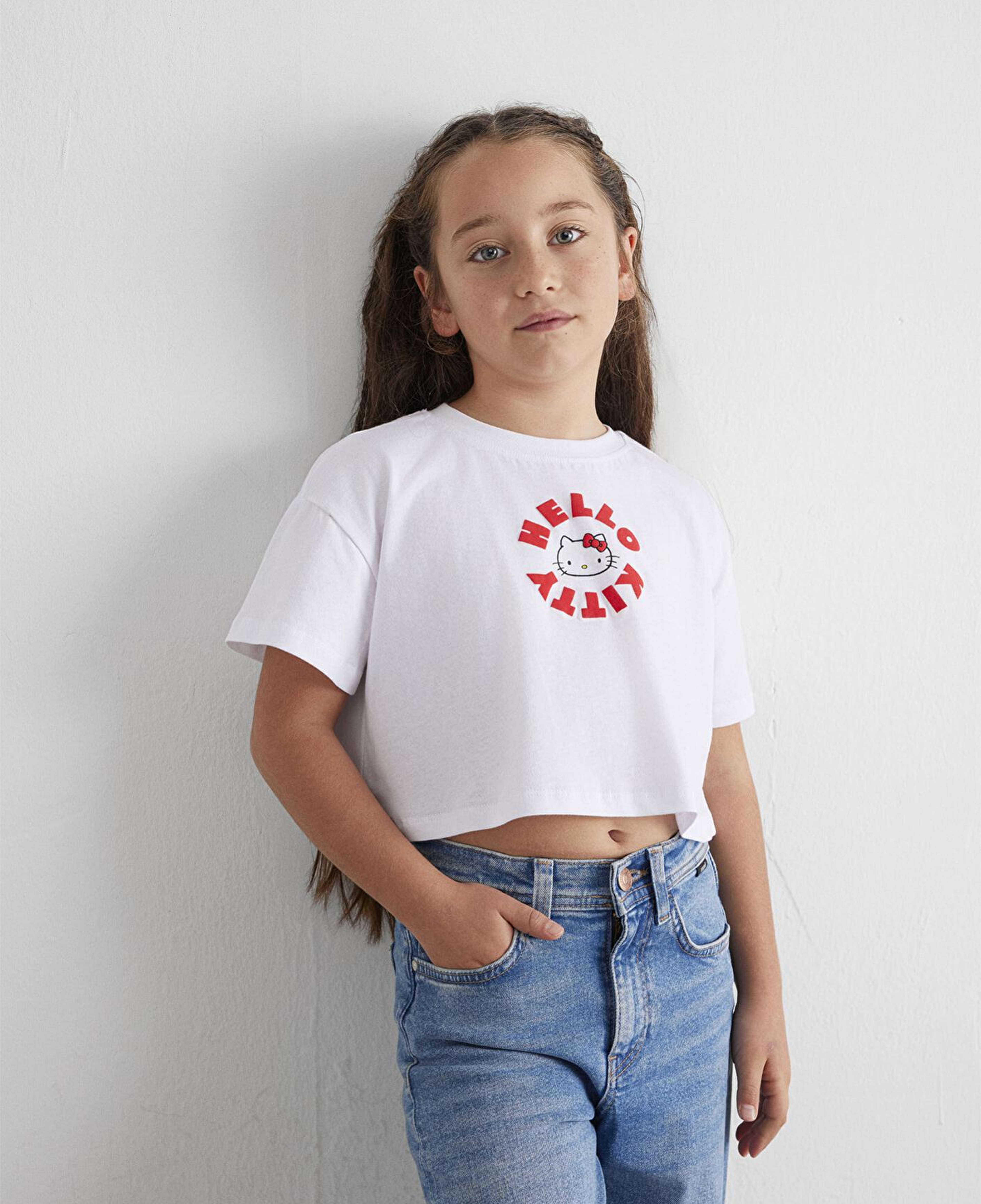 Mavi Hello Kitty Baskılı Beyaz Tişört Loose Fit / Bol Rahat Kesim 7610307-620