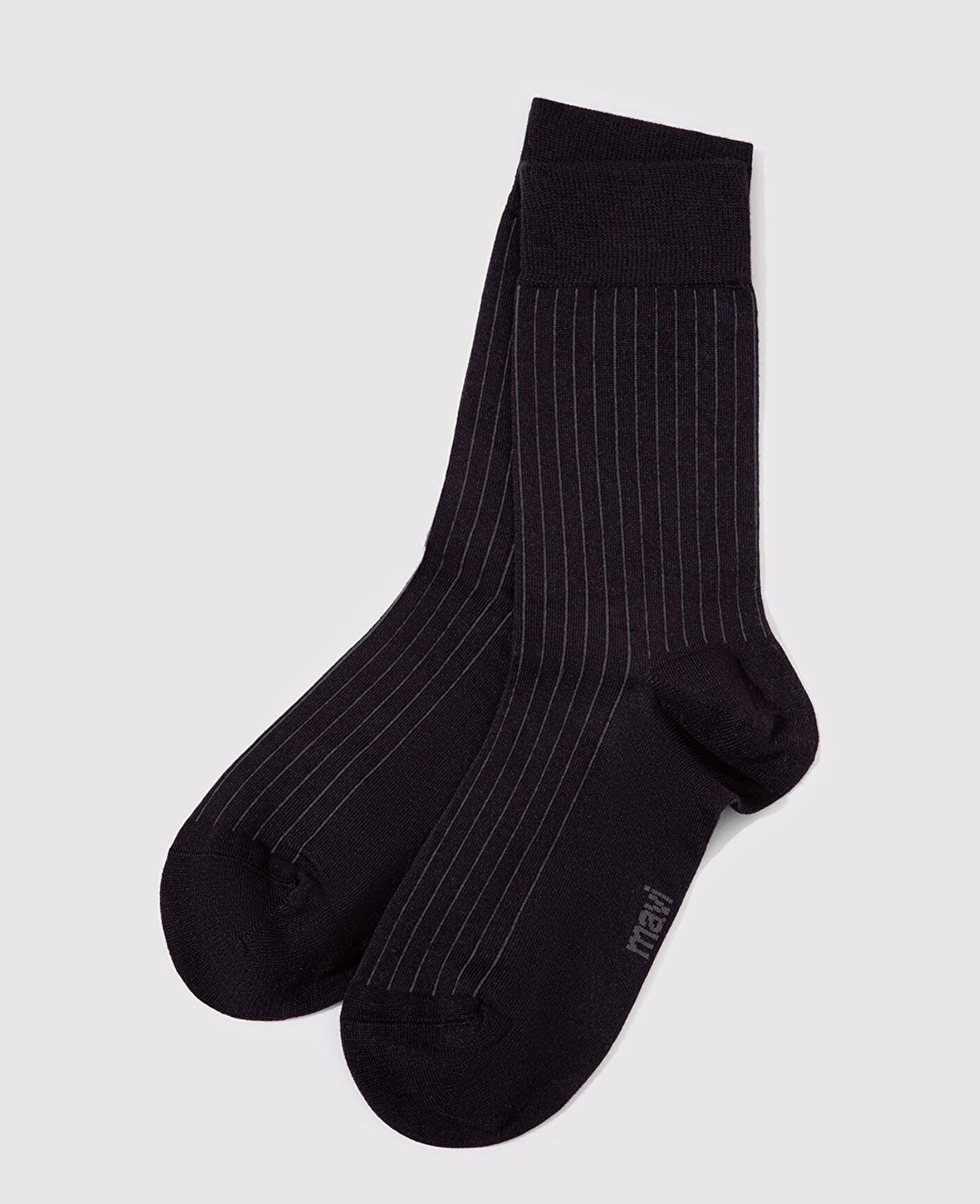 Mavi Çizgi Detaylı Siyah Soket Çorap 0911761-900