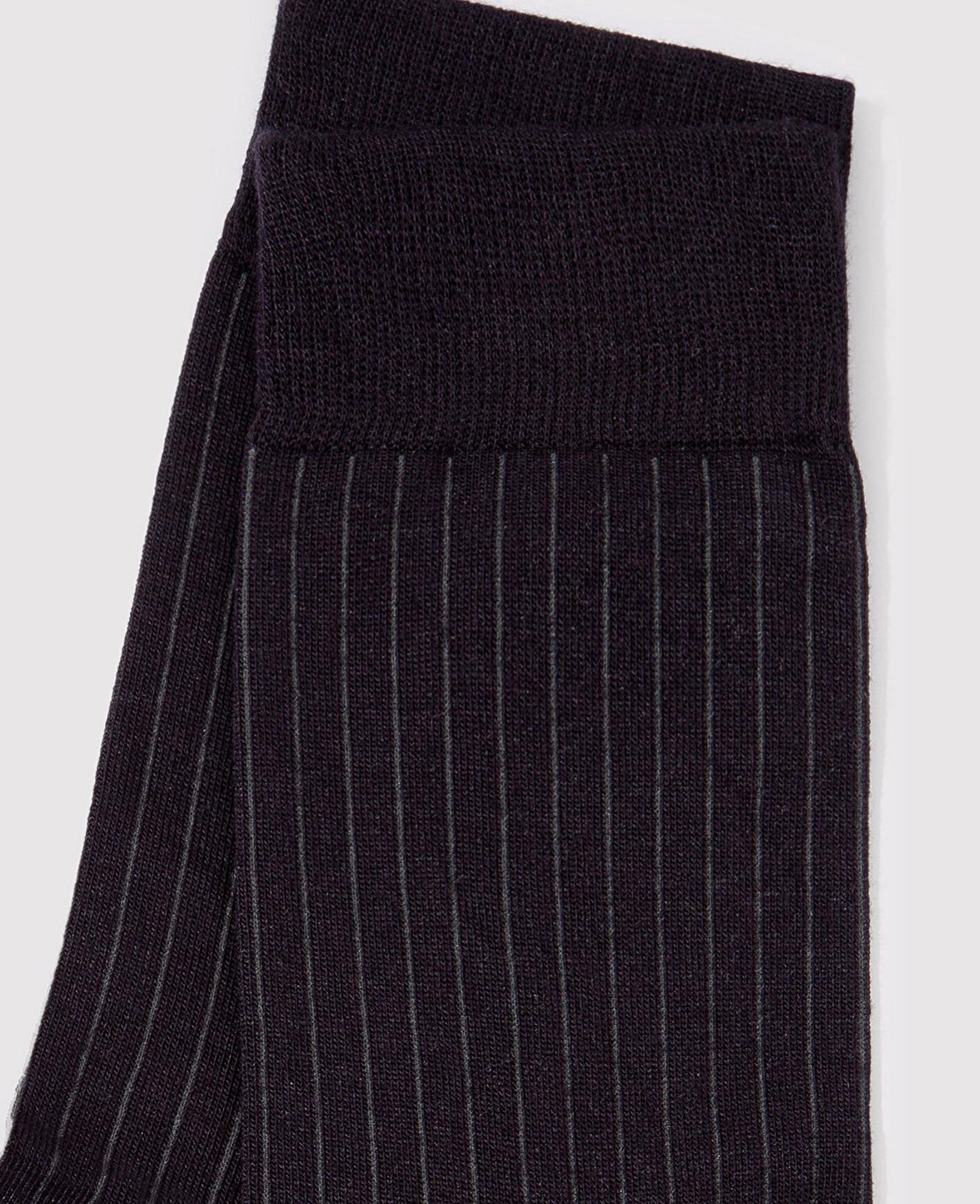 Mavi Çizgi Detaylı Siyah Soket Çorap 0911761-900