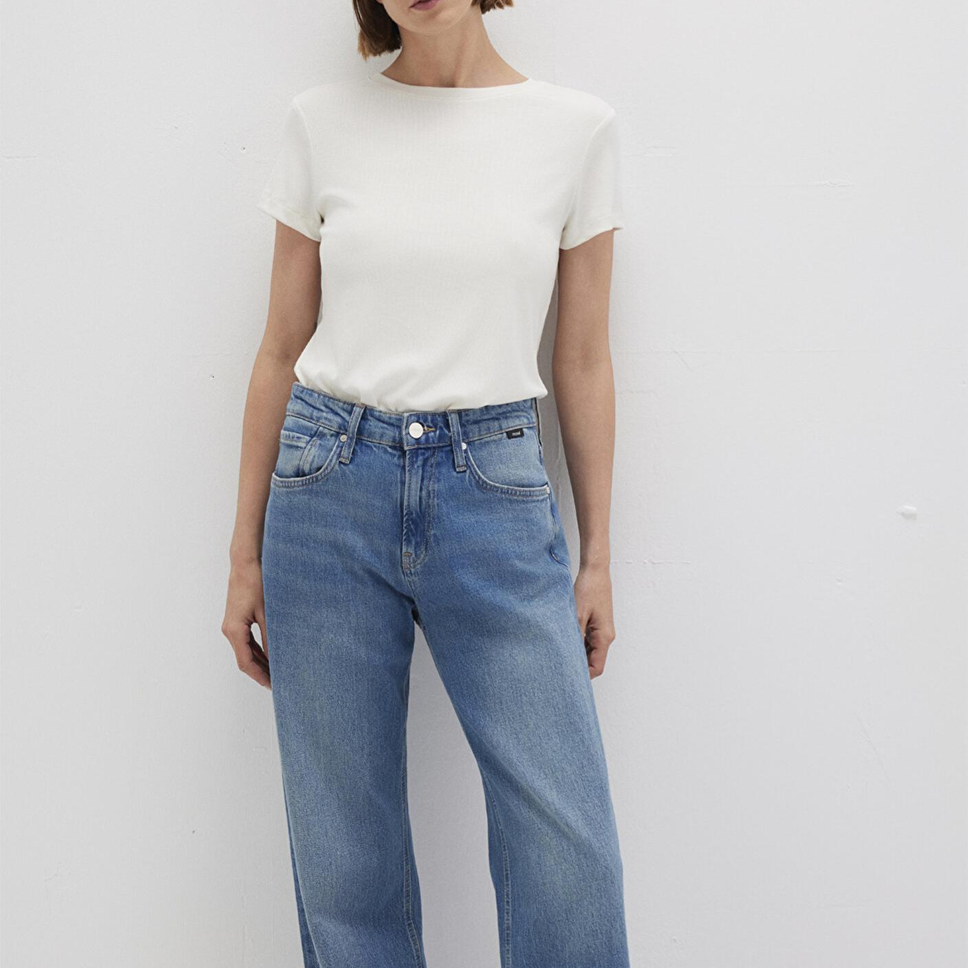 Mavi Beyaz Basic Tişört Slim Fit / Dar Kesim 1612904-80194