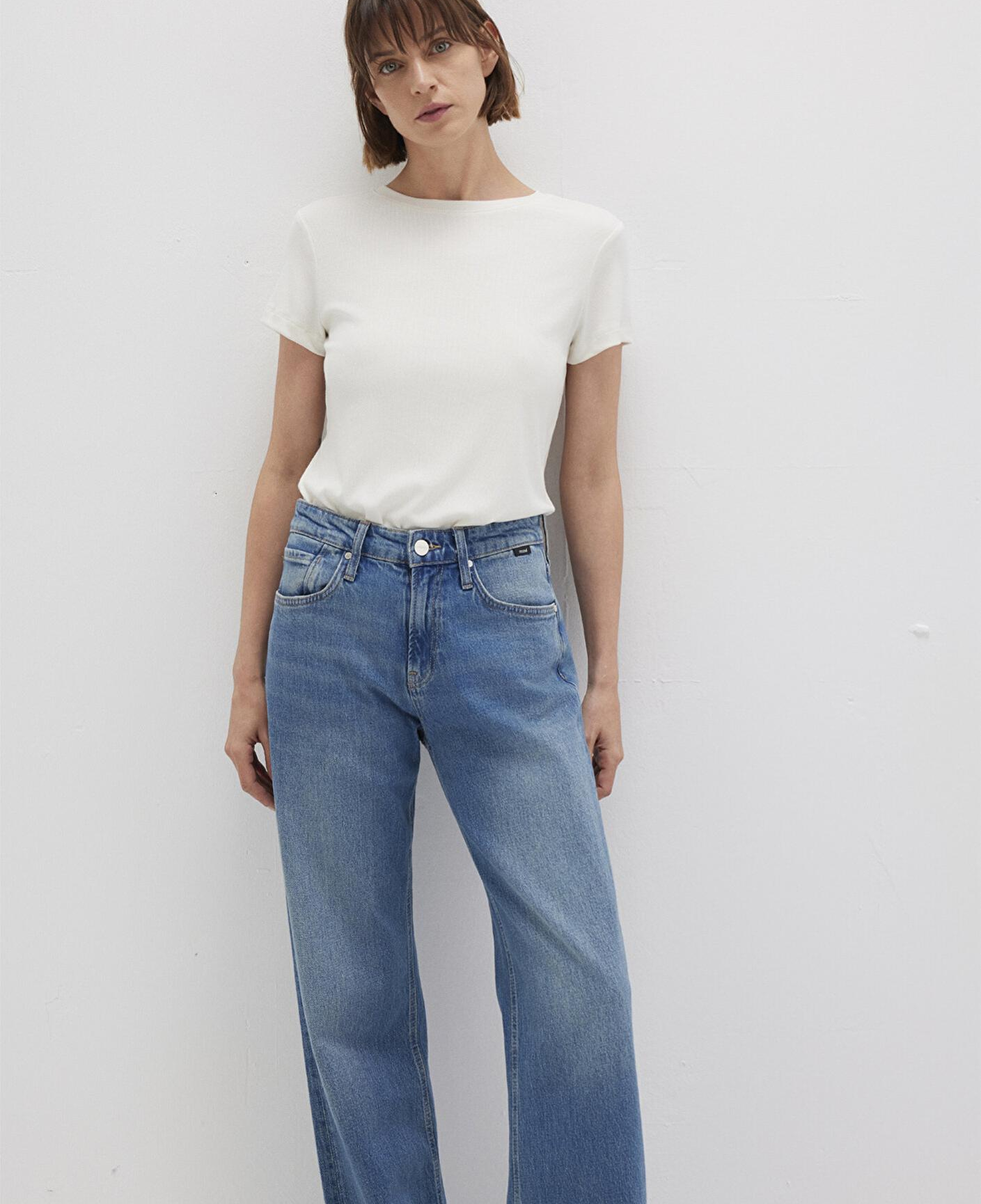 Mavi Beyaz Basic Tişört Slim Fit / Dar Kesim 1612904-80194