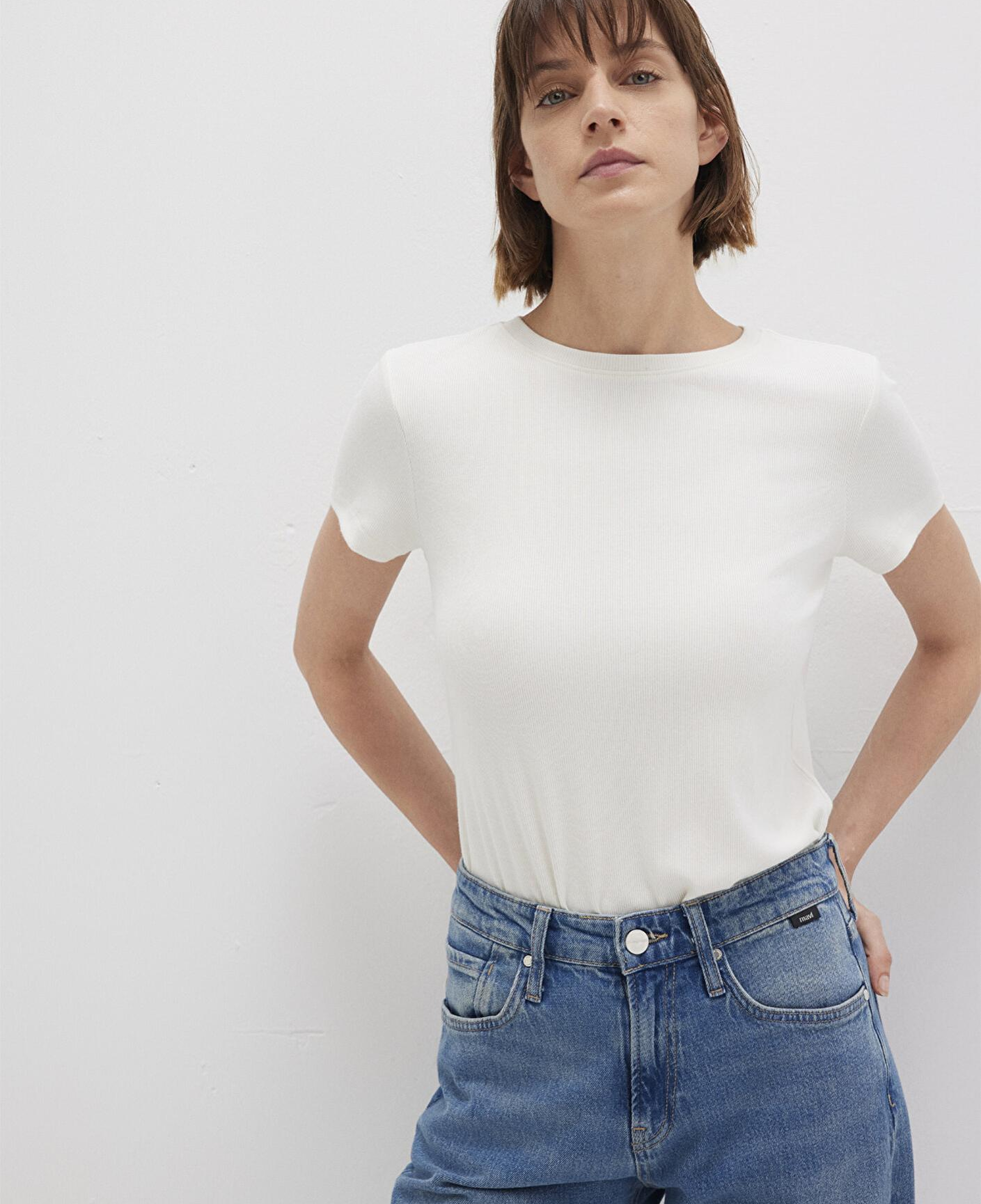 Mavi Beyaz Basic Tişört Slim Fit / Dar Kesim 1612904-80194