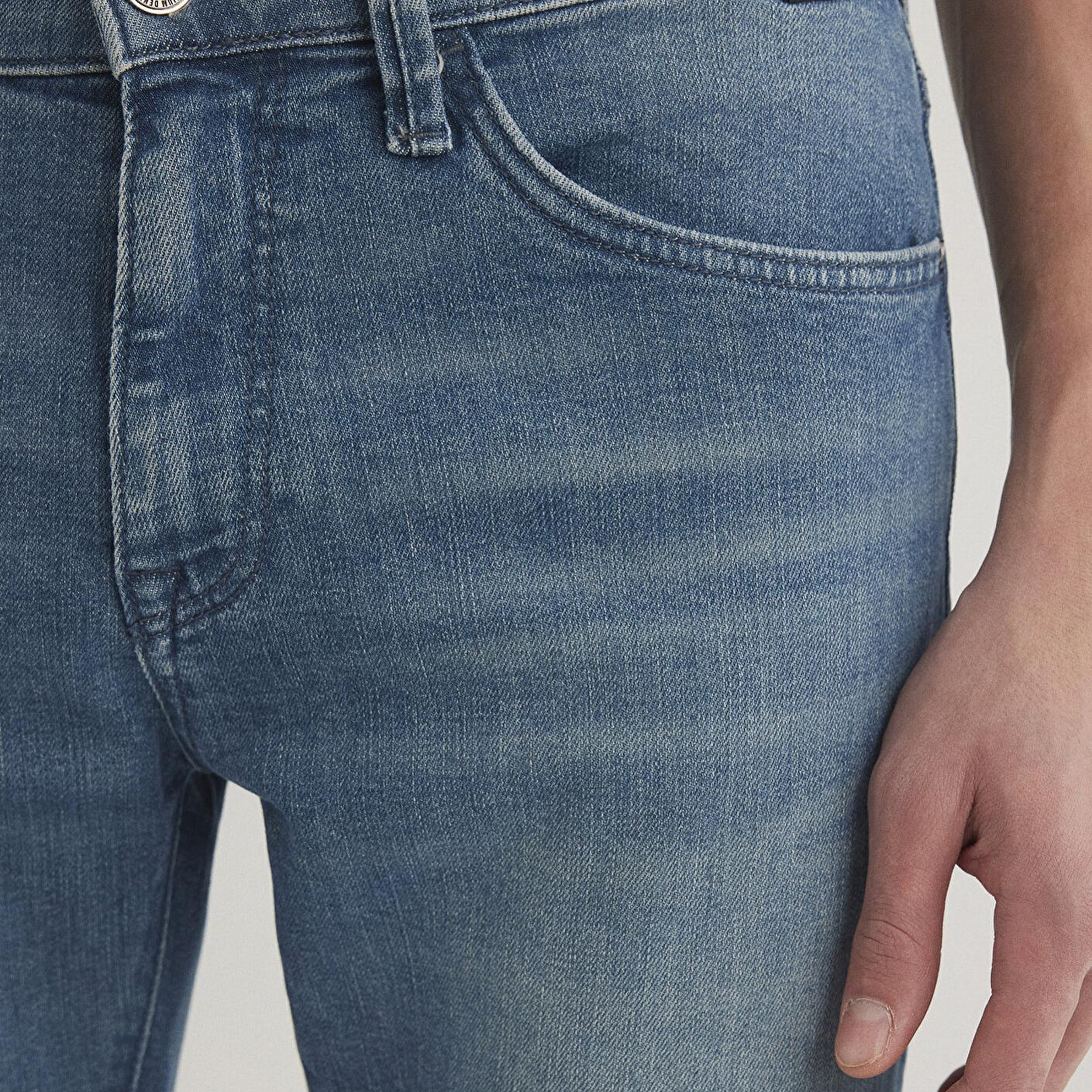 Mavi James Lux Black Gölgeli Puslu Indigo Mavisi Jean Pantolon 0042489352