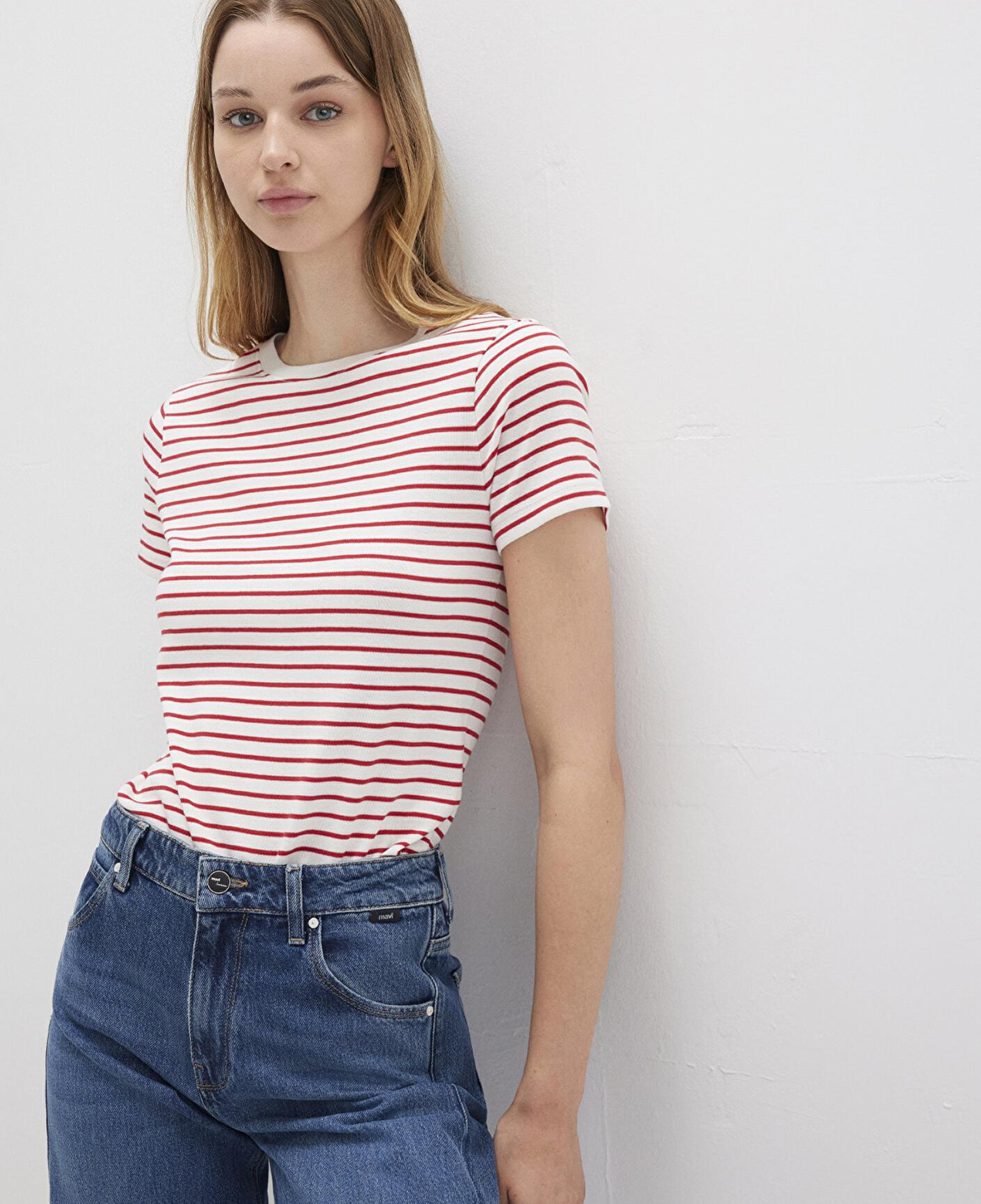 Mavi Bisiklet Yaka Çizgili Kırmızı Tişört Slim Fit / Dar Kesim 1612881-86680