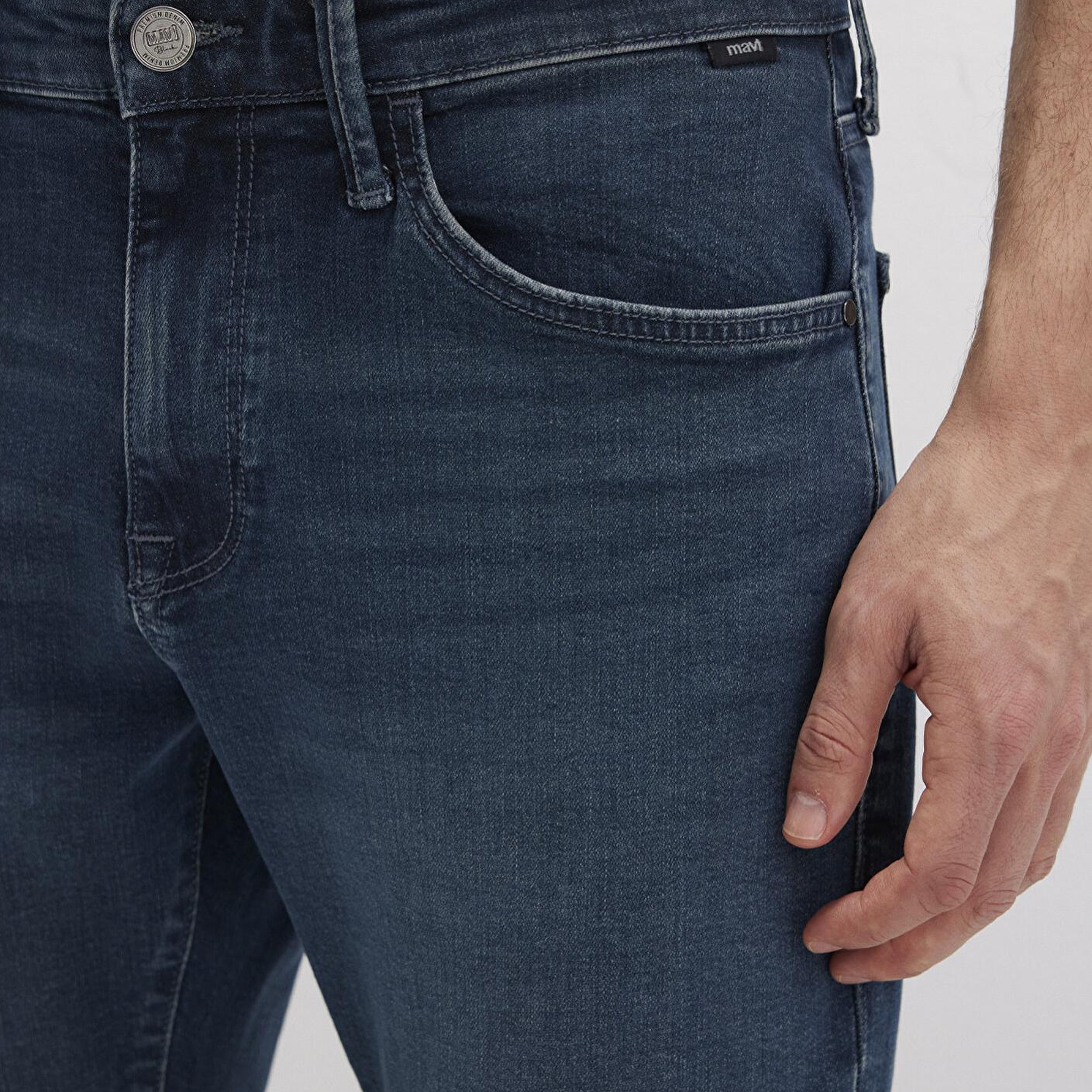 Mavi Marcus Lux Black Puslu Koyu Mavi Jean Pantolon 0035189351