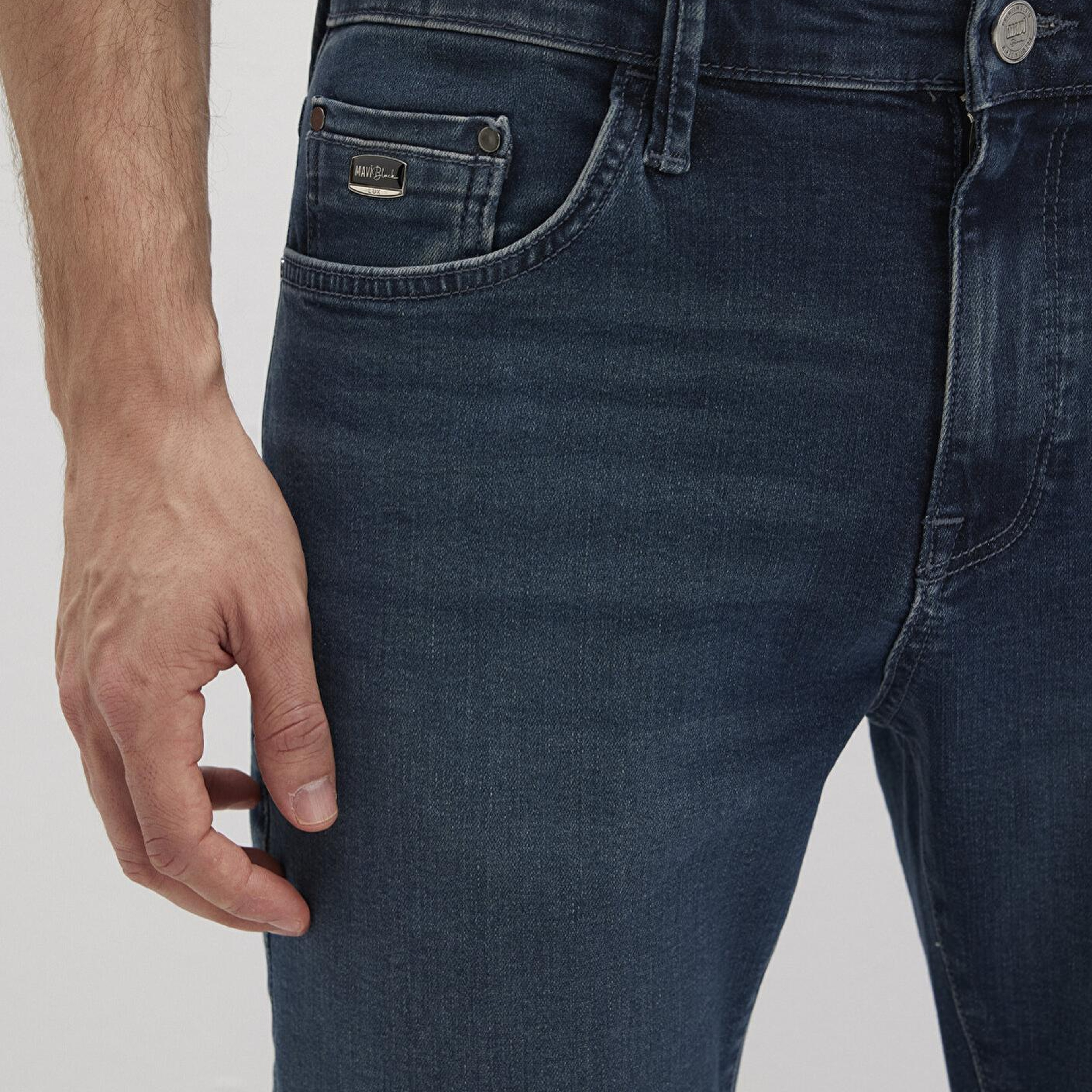 Mavi Marcus Lux Black Puslu Koyu Mavi Jean Pantolon 0035189351