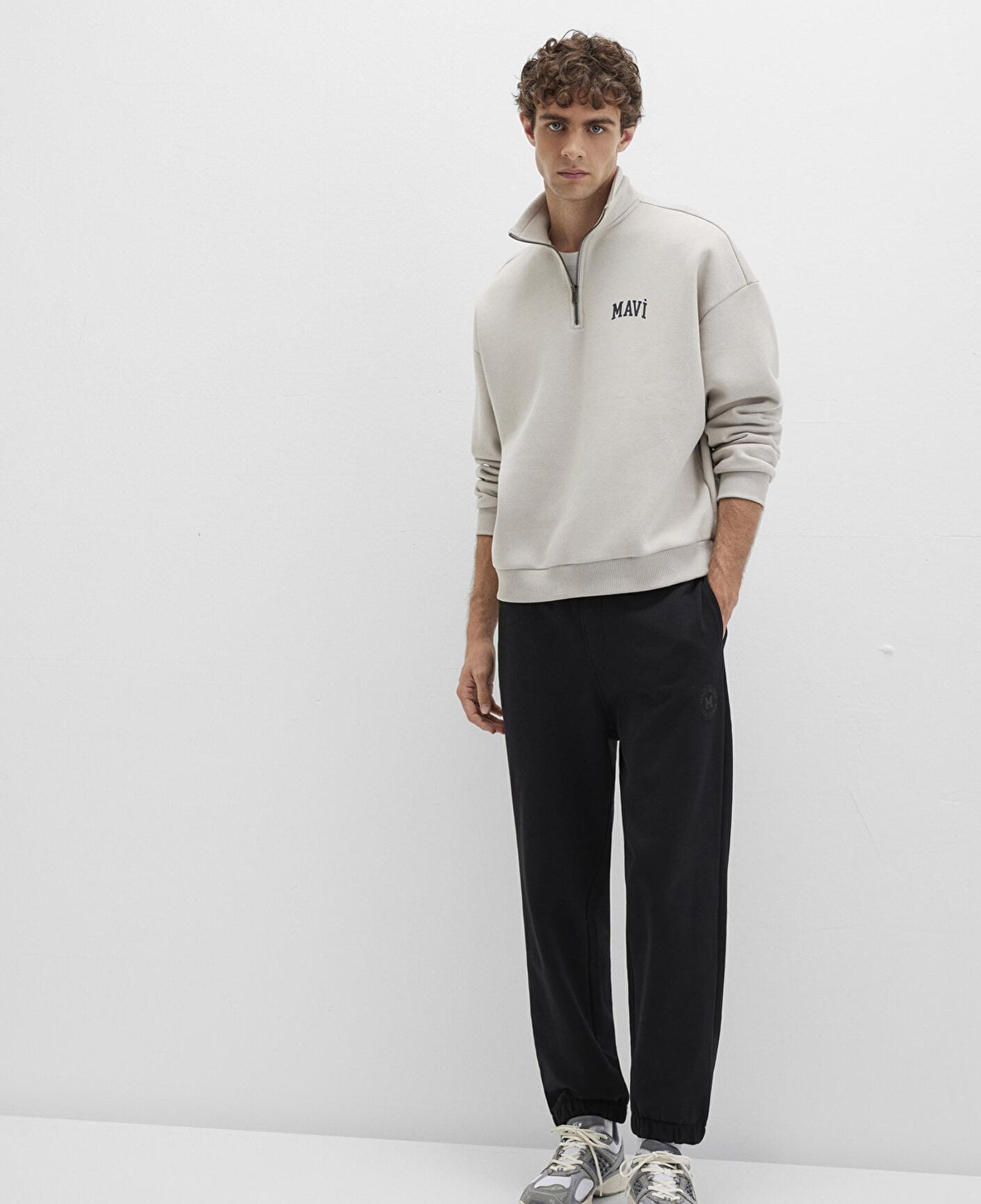 Mavi Mavi Patch Logo Siyah Basic Eşofman Altı 0010409-900