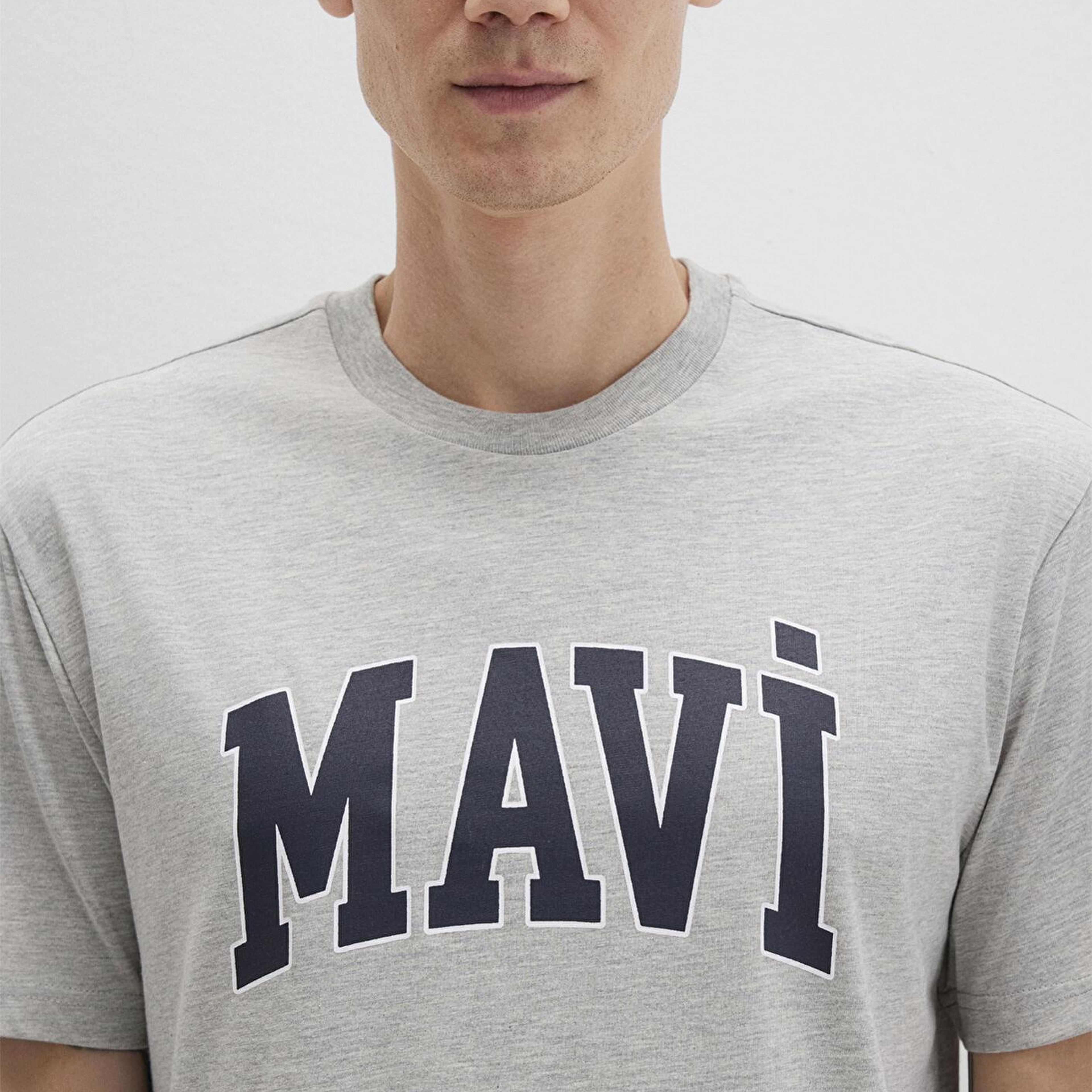 Mavi Mavi Logo Baskılı Gri Tişört Loose Fit / Bol Rahat Kesim 0611711-80196