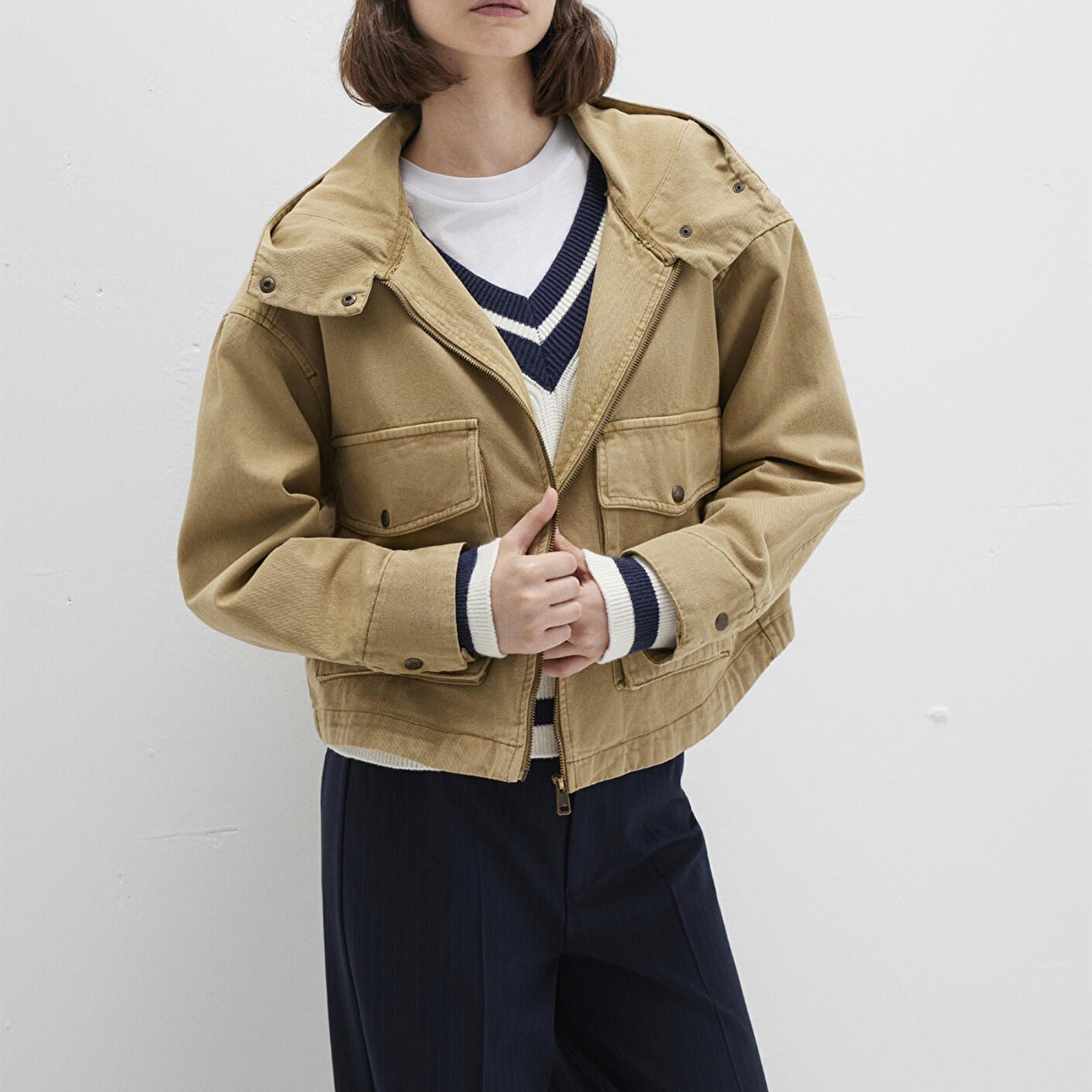 Mavi Cep Detaylı Bej Ceket Oversize / Geniş Kesim 1110605-70204