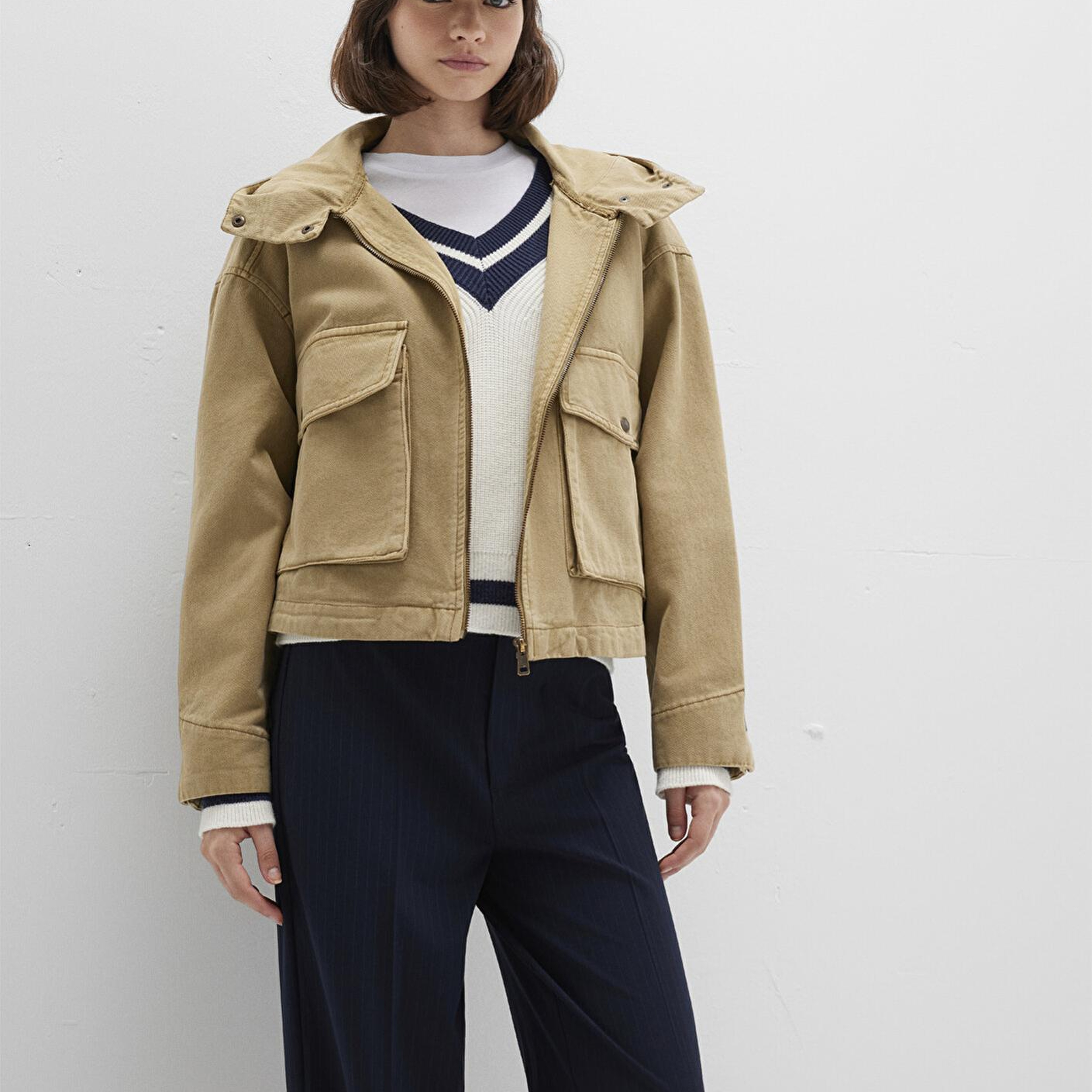 Mavi Cep Detaylı Bej Ceket Oversize / Geniş Kesim 1110605-70204