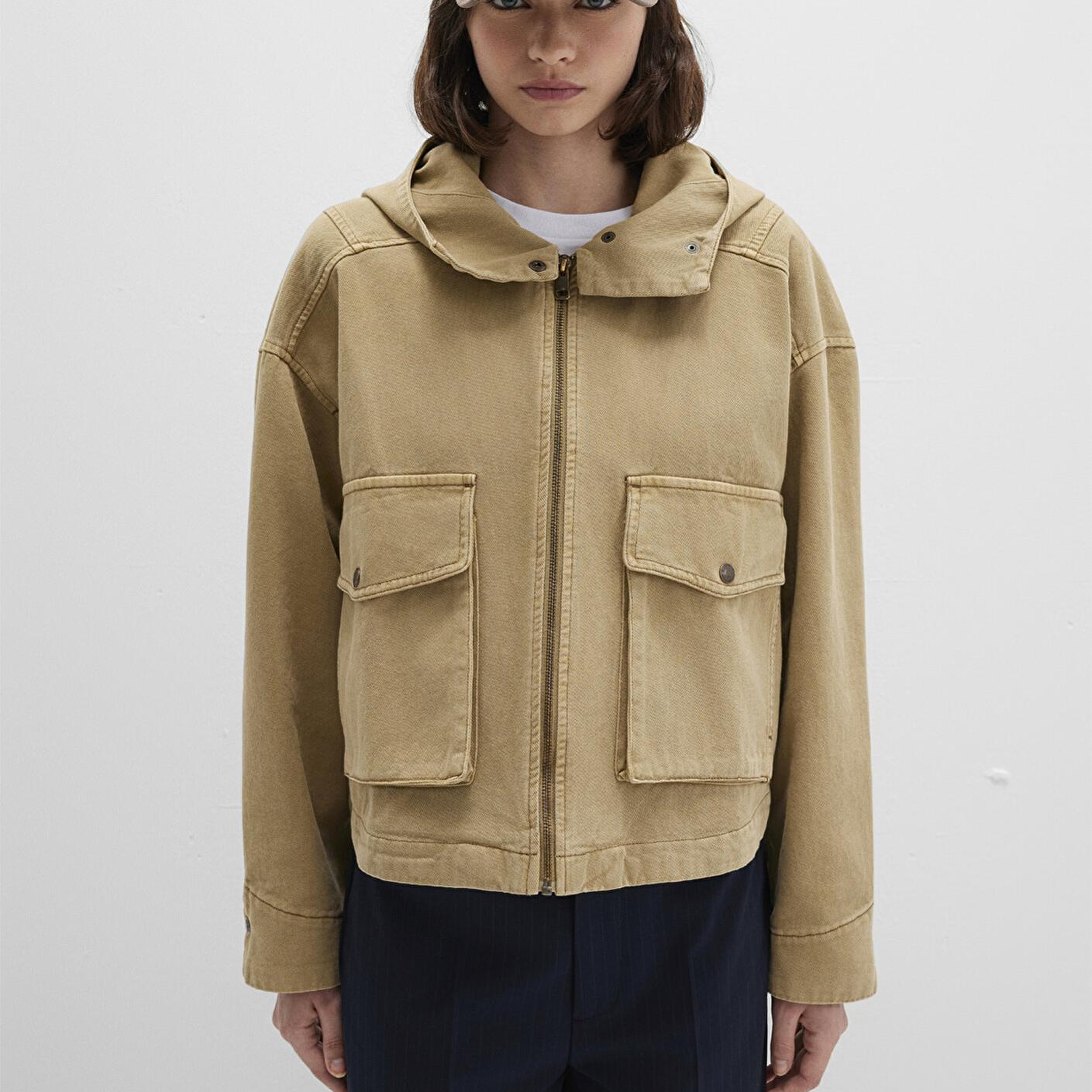 Mavi Cep Detaylı Bej Ceket Oversize / Geniş Kesim 1110605-70204