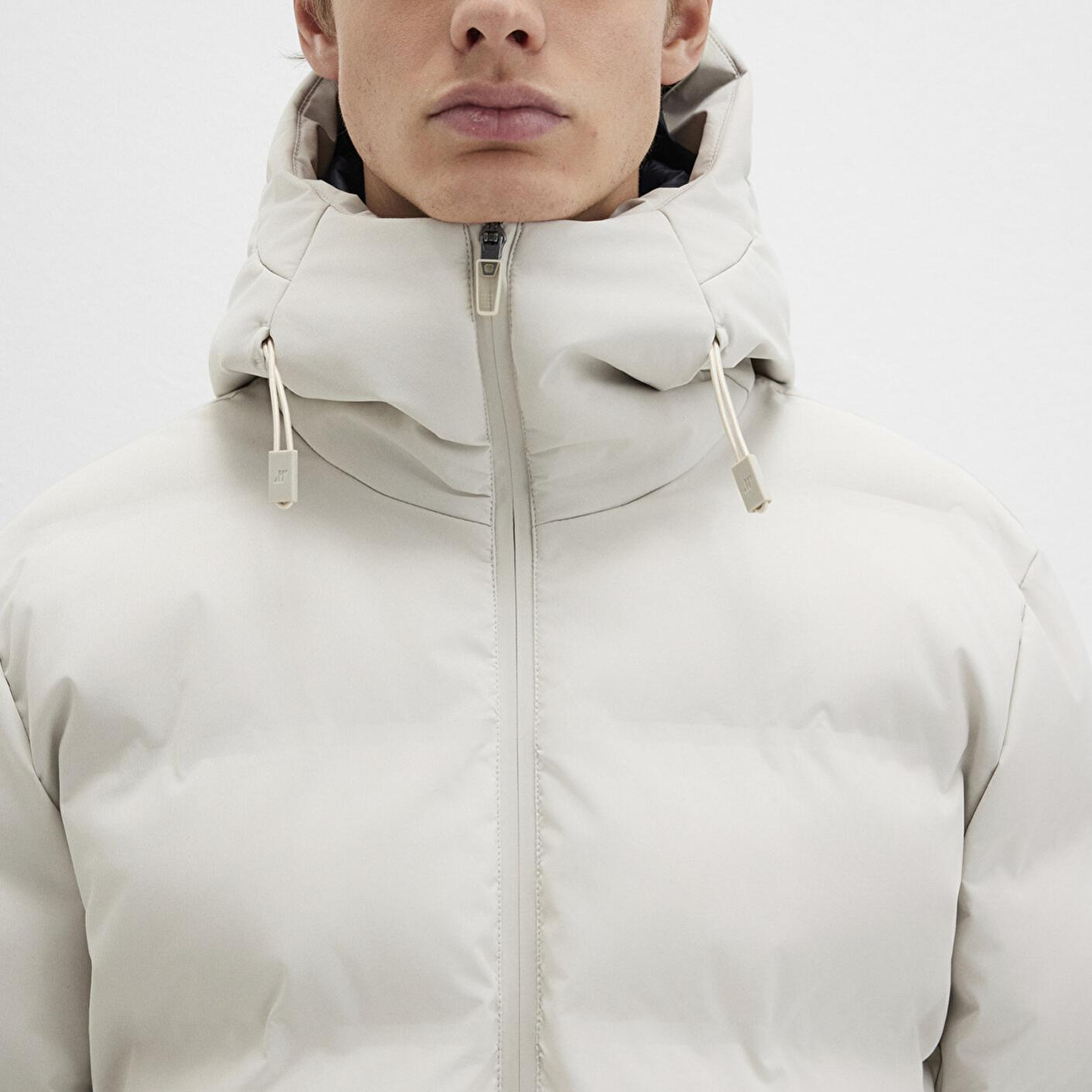 Mavi Su İtici Kapüşonlu Ekru Şişme Mont 0110313-70144